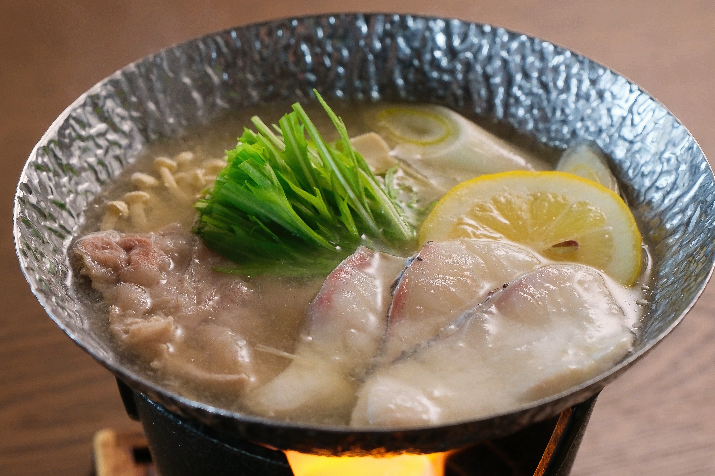 [Lemon hotpot]