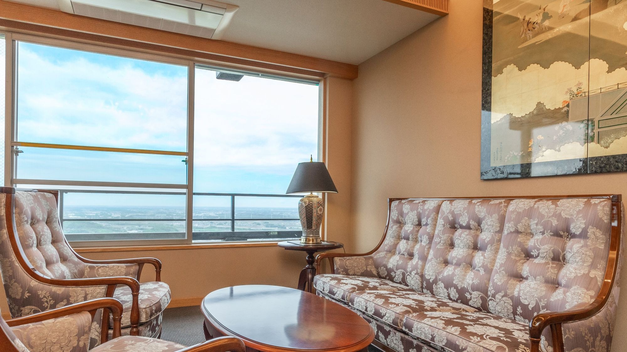 Suite with Panoramic View and Panoramic Bath (Non-smoking)