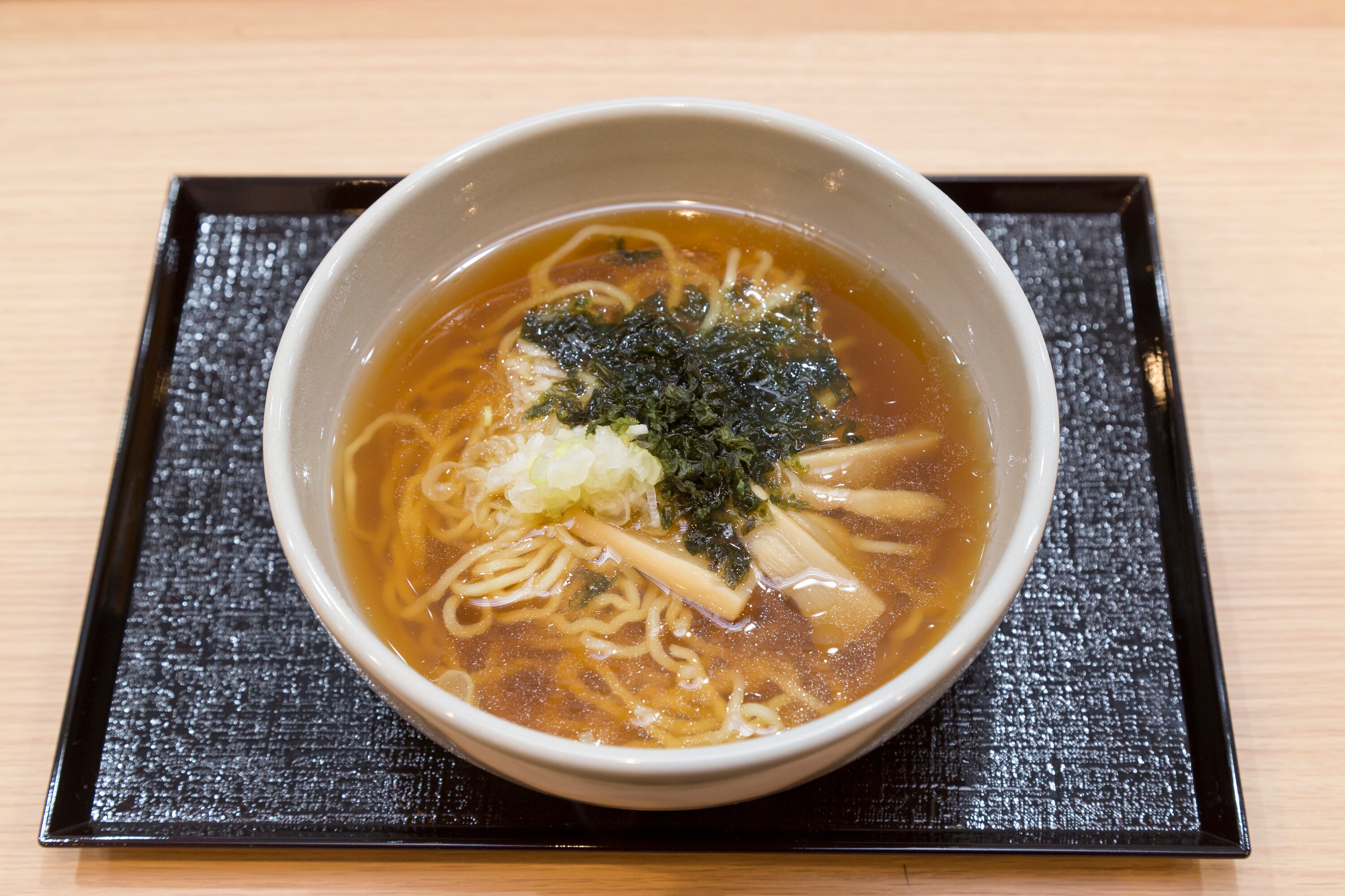 ◆Yonaki Soba　營業時間：21:30-23:00　2樓餐廳
