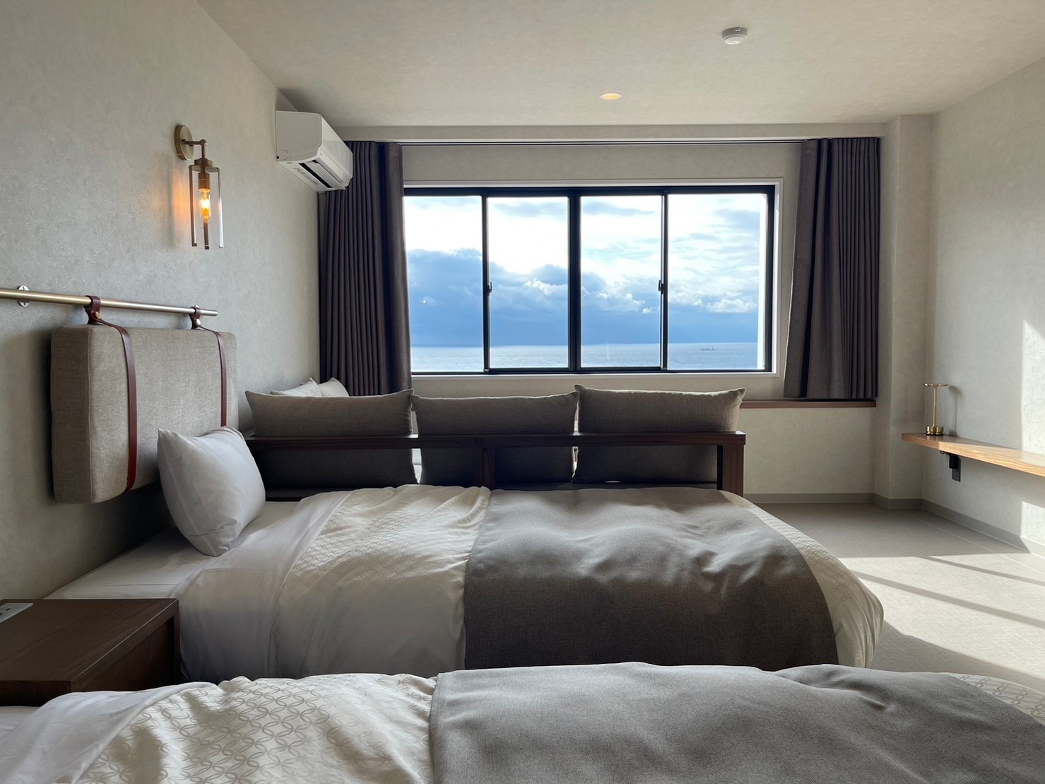 เปิดใหม่! Zamana แฝดสไตล์ตะวันตก