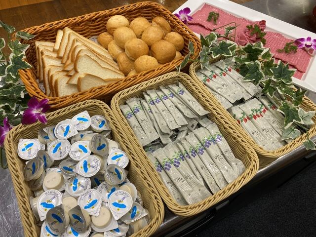 Breakfast buffet