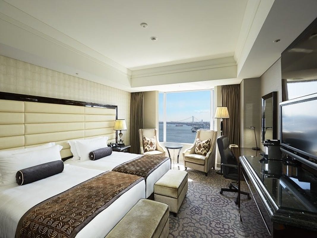 Club Floor Superior Bay View Twin (Non-Smoking) 1