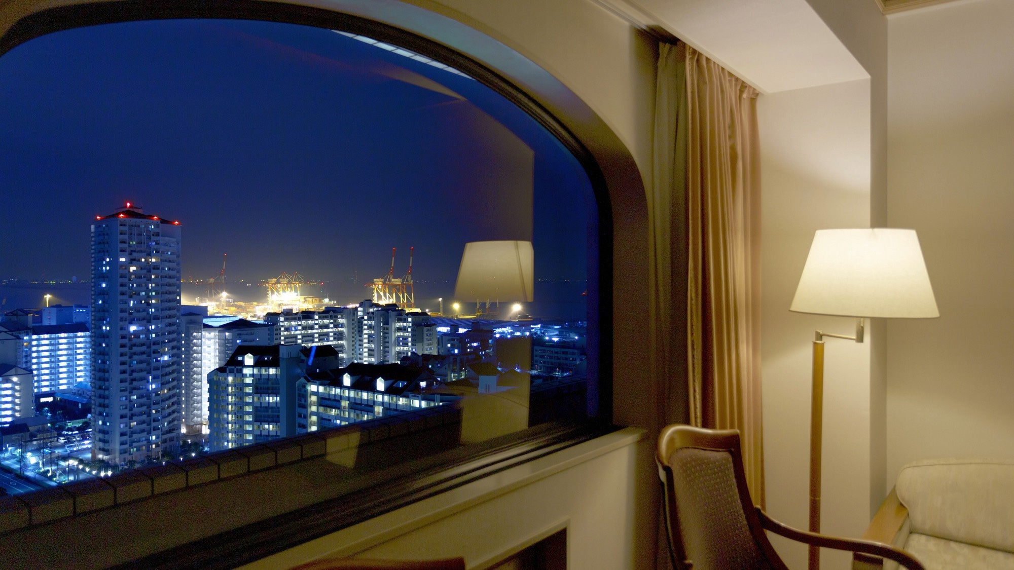 ■ Night view image