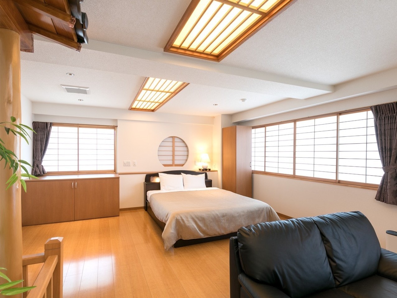 Special room (Japanese and Western room)