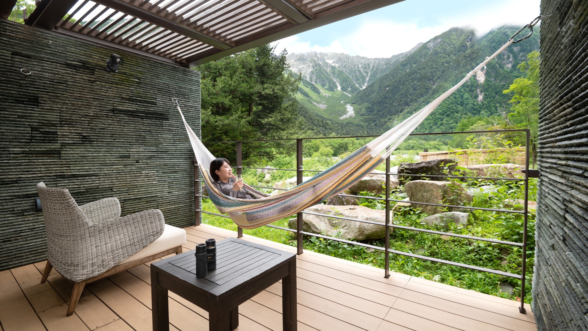 [Deluxe Twin with Hotaka View Terrace] (Example) Hammock