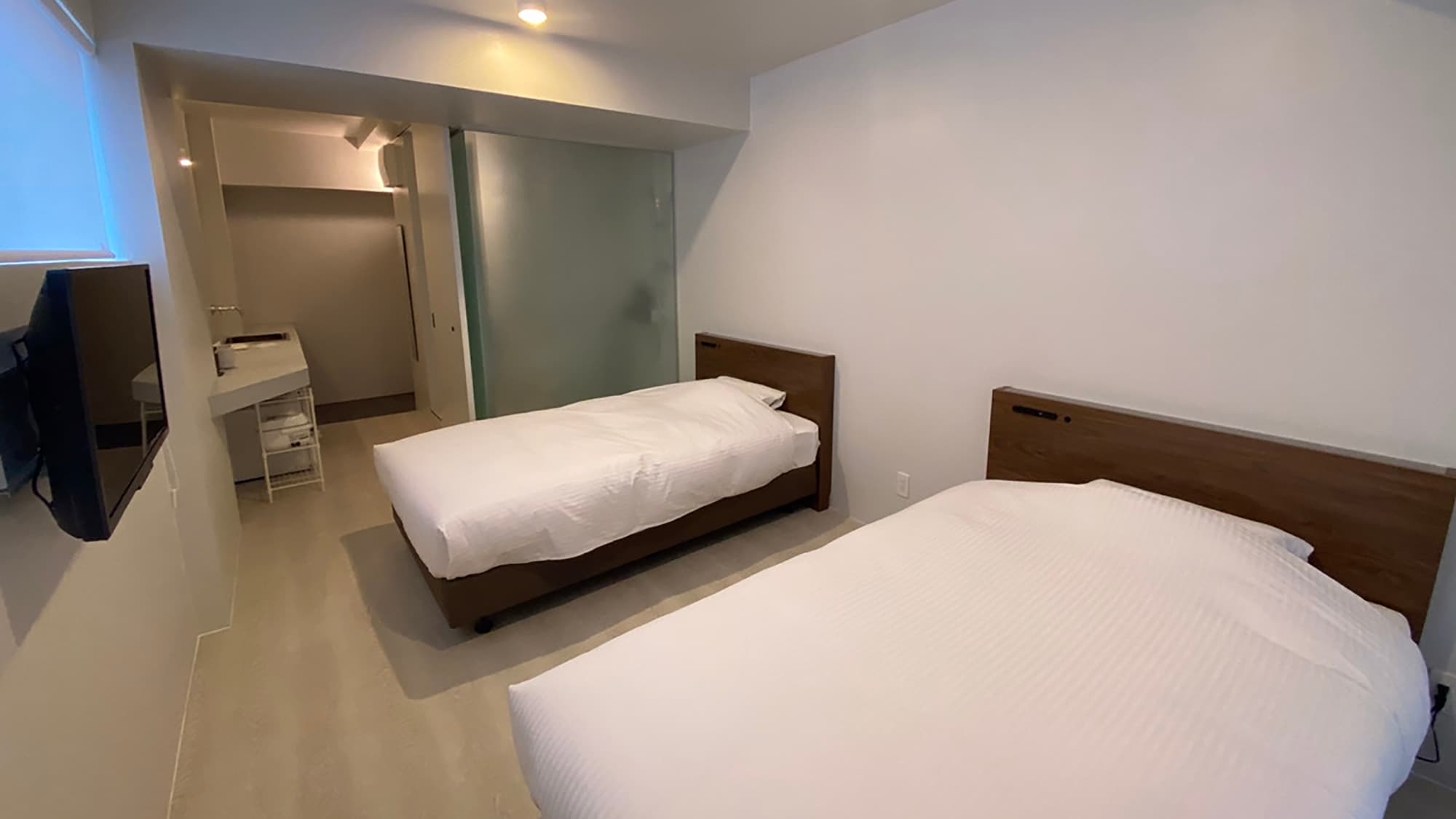 Modern Romantic | Bedroom