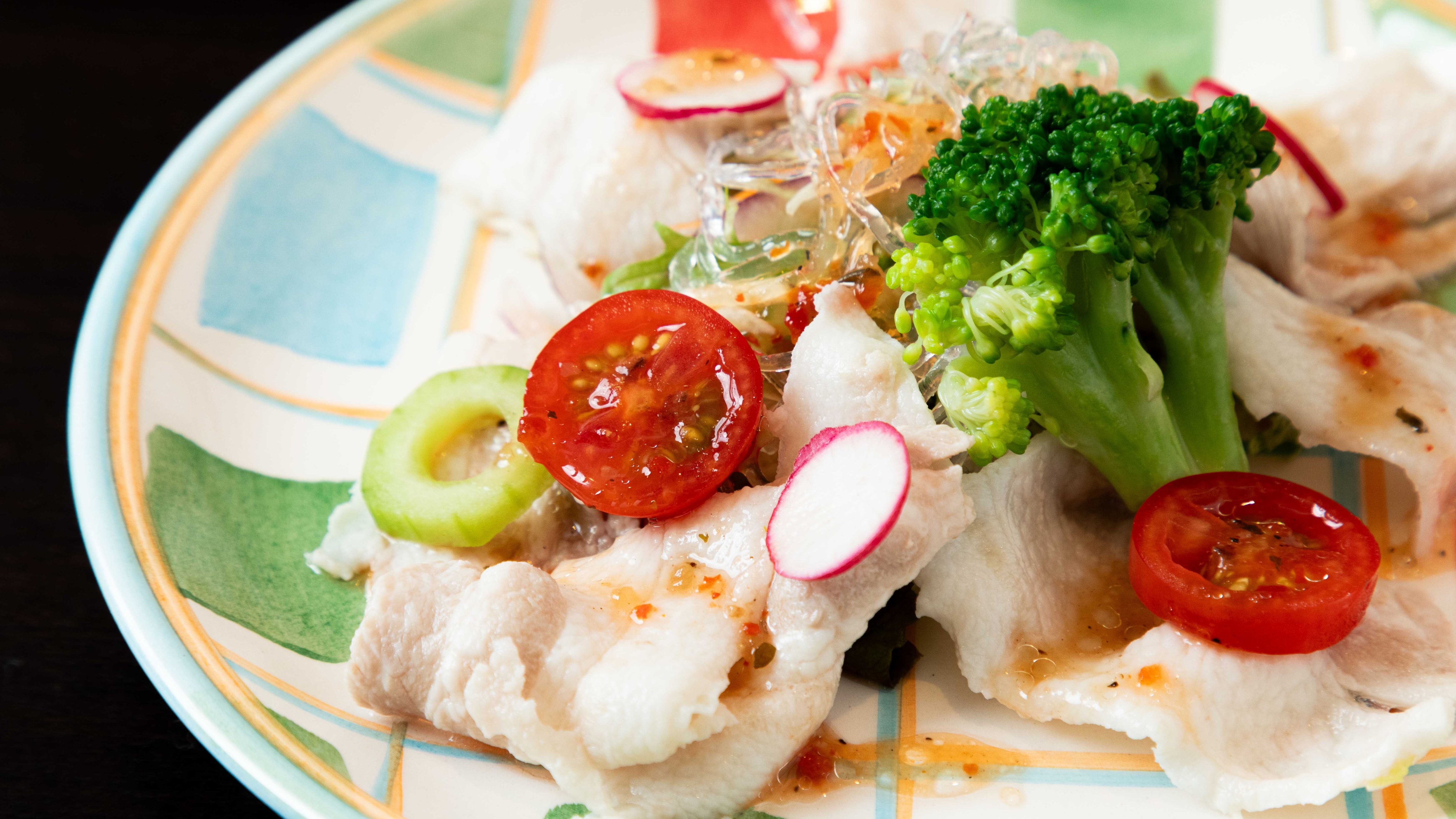 Thức ăn (ví dụ)