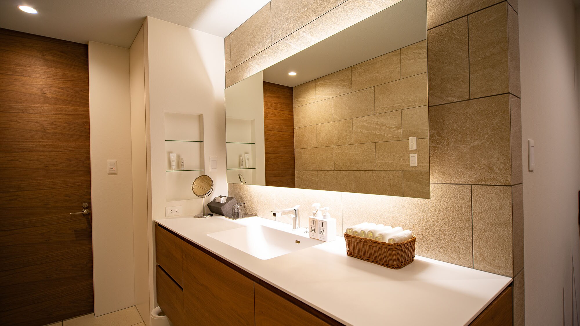 Kamar tamu [Uranus] (gambar kamar mandi)