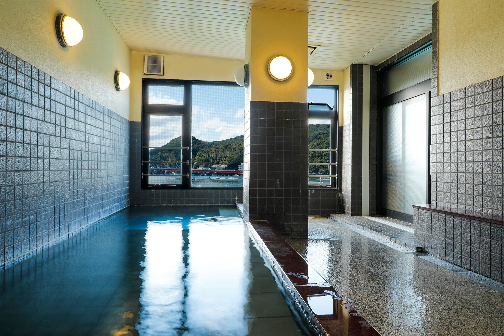Women's Public Bath