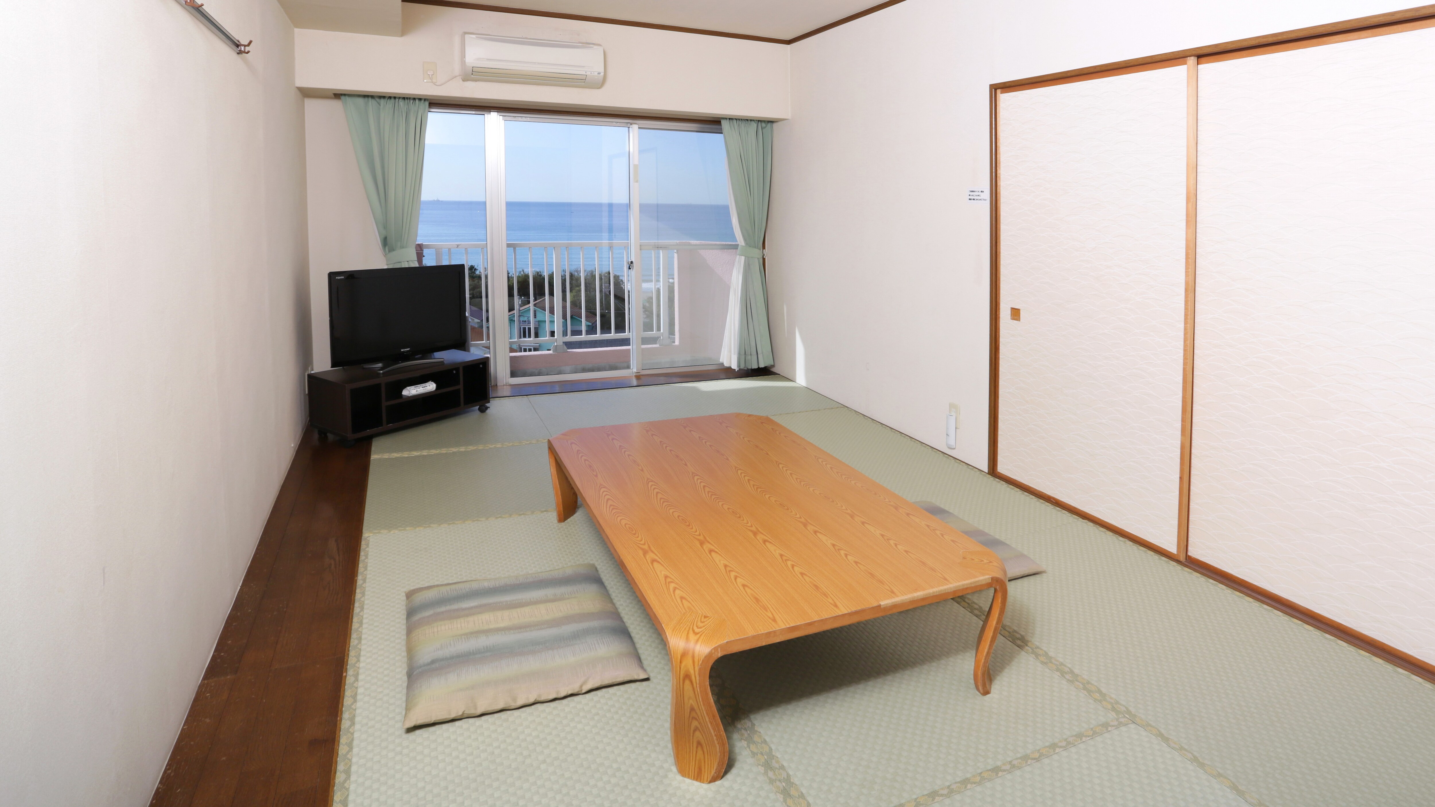 Ocean view Japanese-style room 1