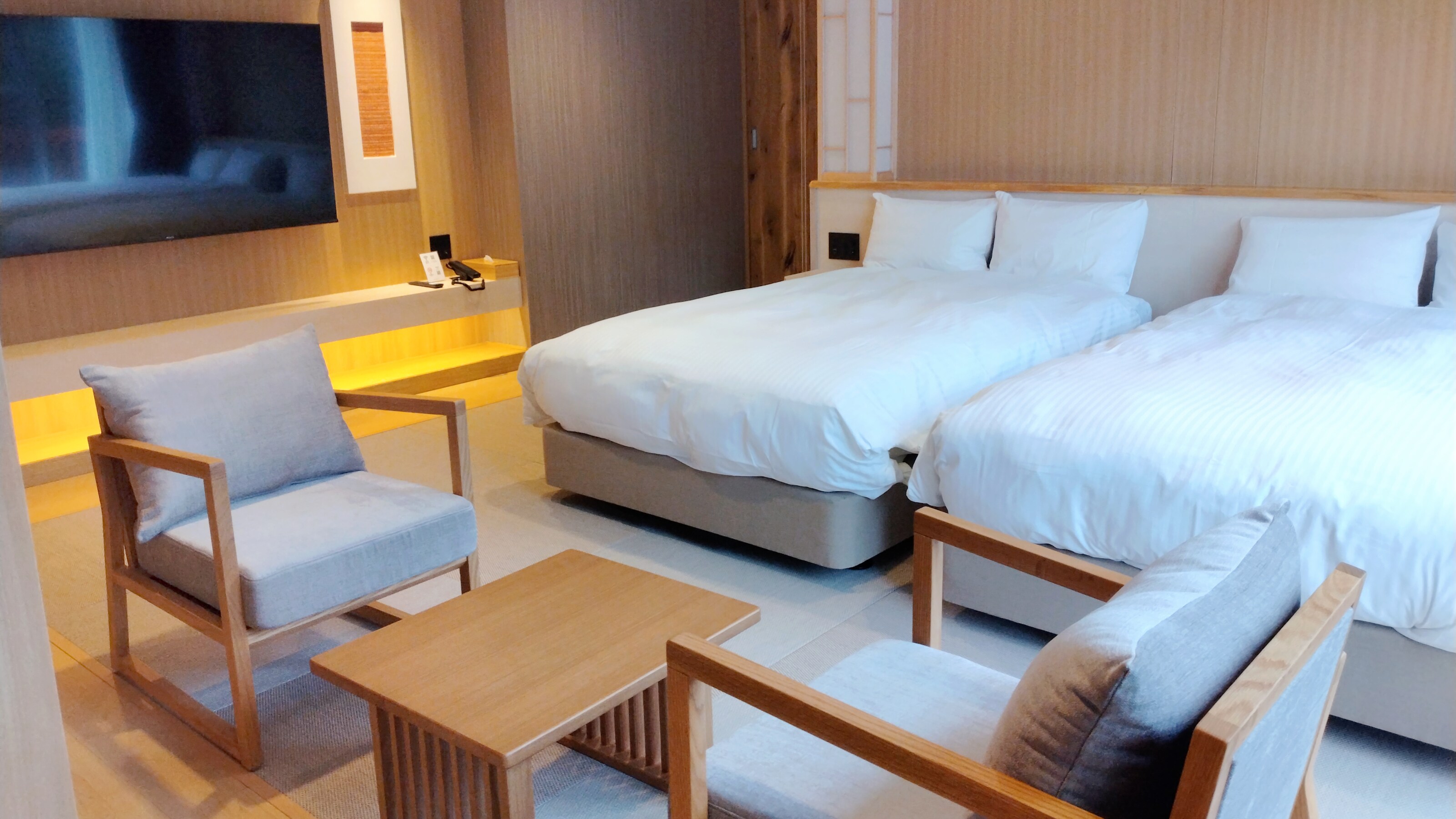 Japanese style bedroom with half open-air bath, 2 rooms, 01