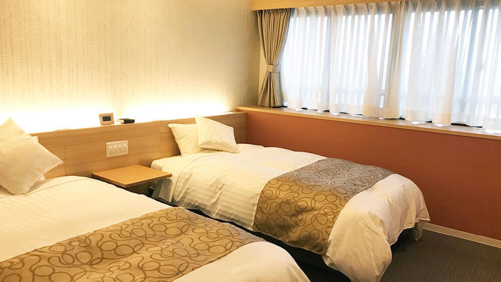 Western-style universal twin room