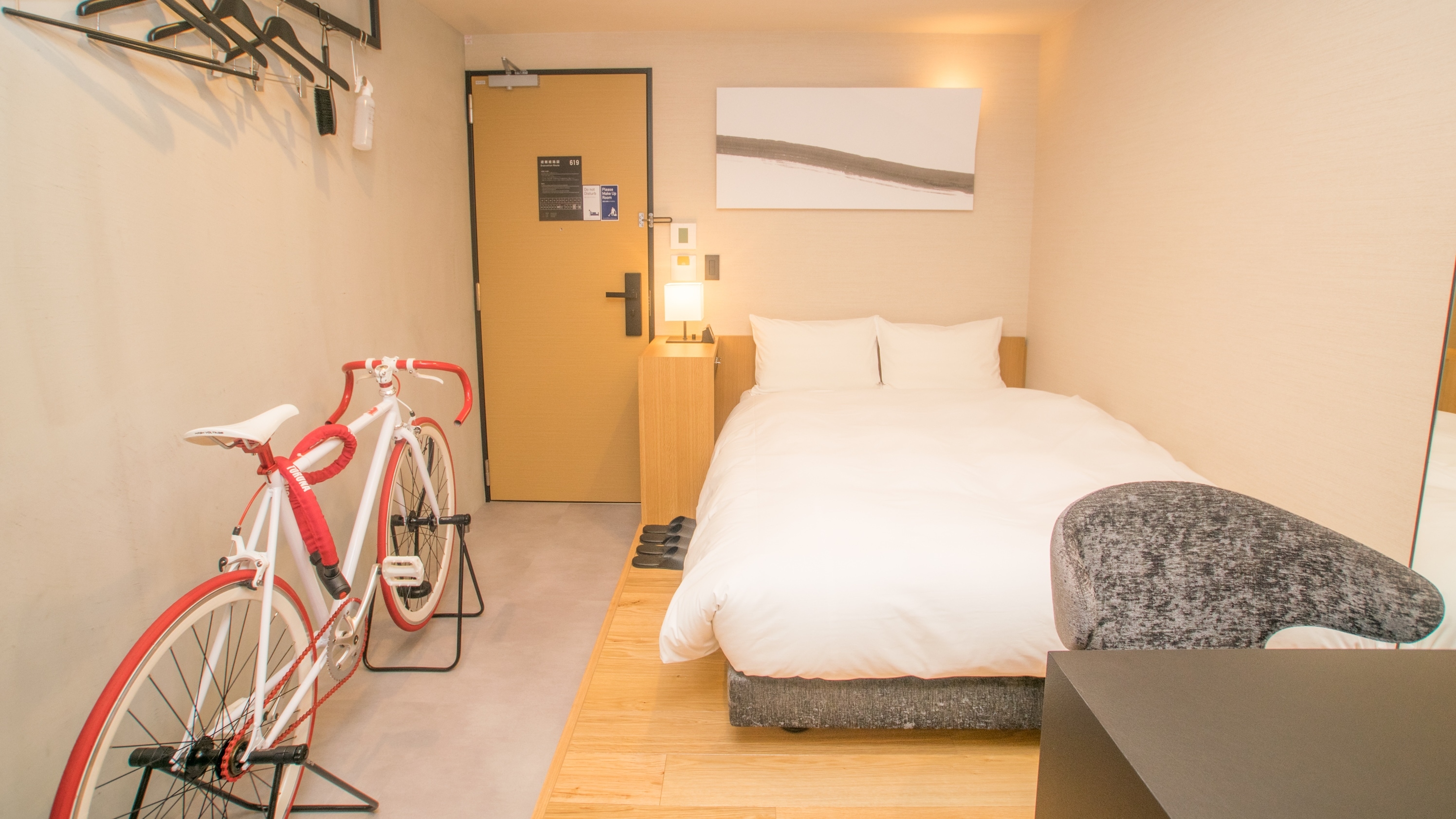◆ Bicycle room ◆ 13 square meters [Bed width 135cm & times; 1]