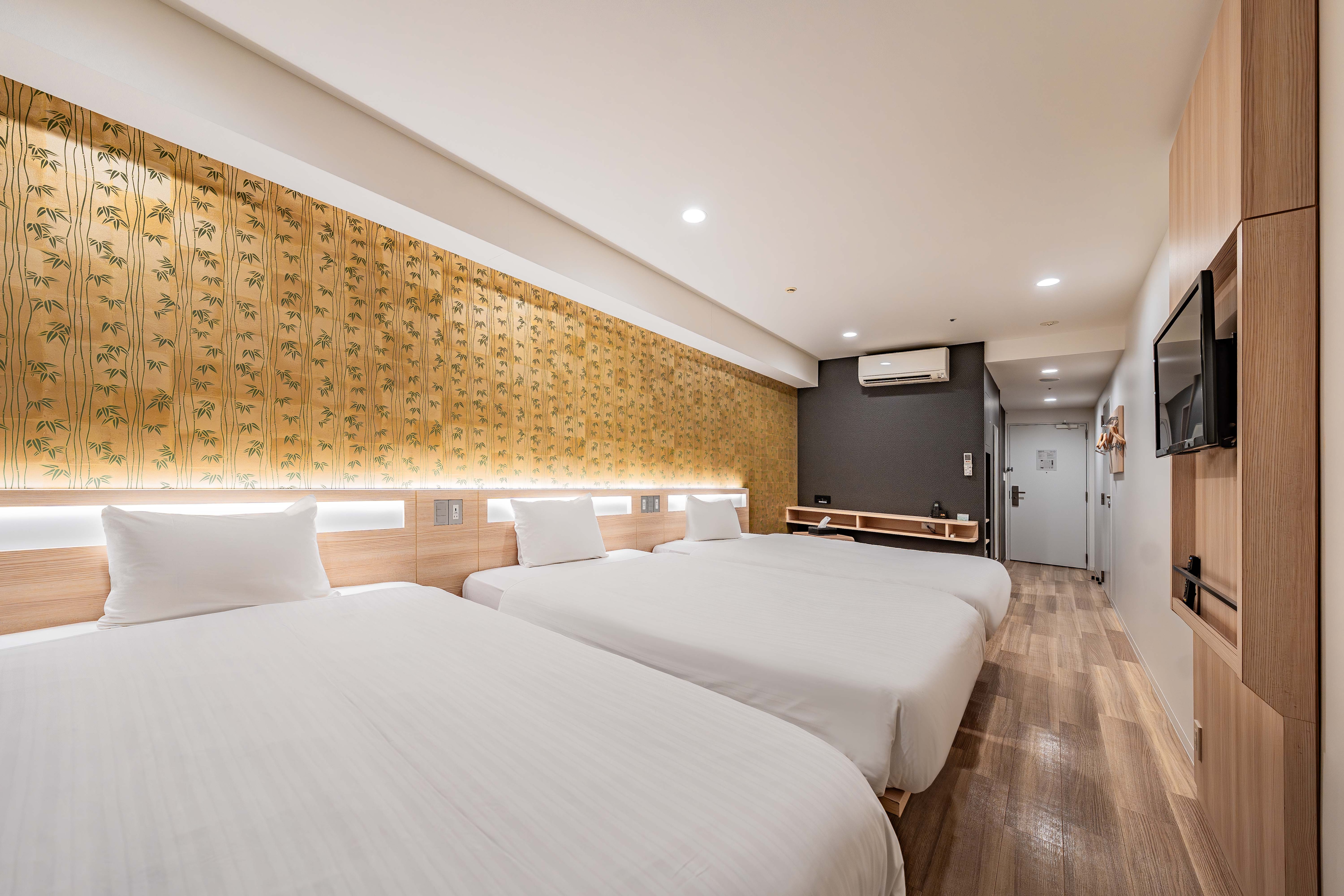 Kamar Tamu [Triple]