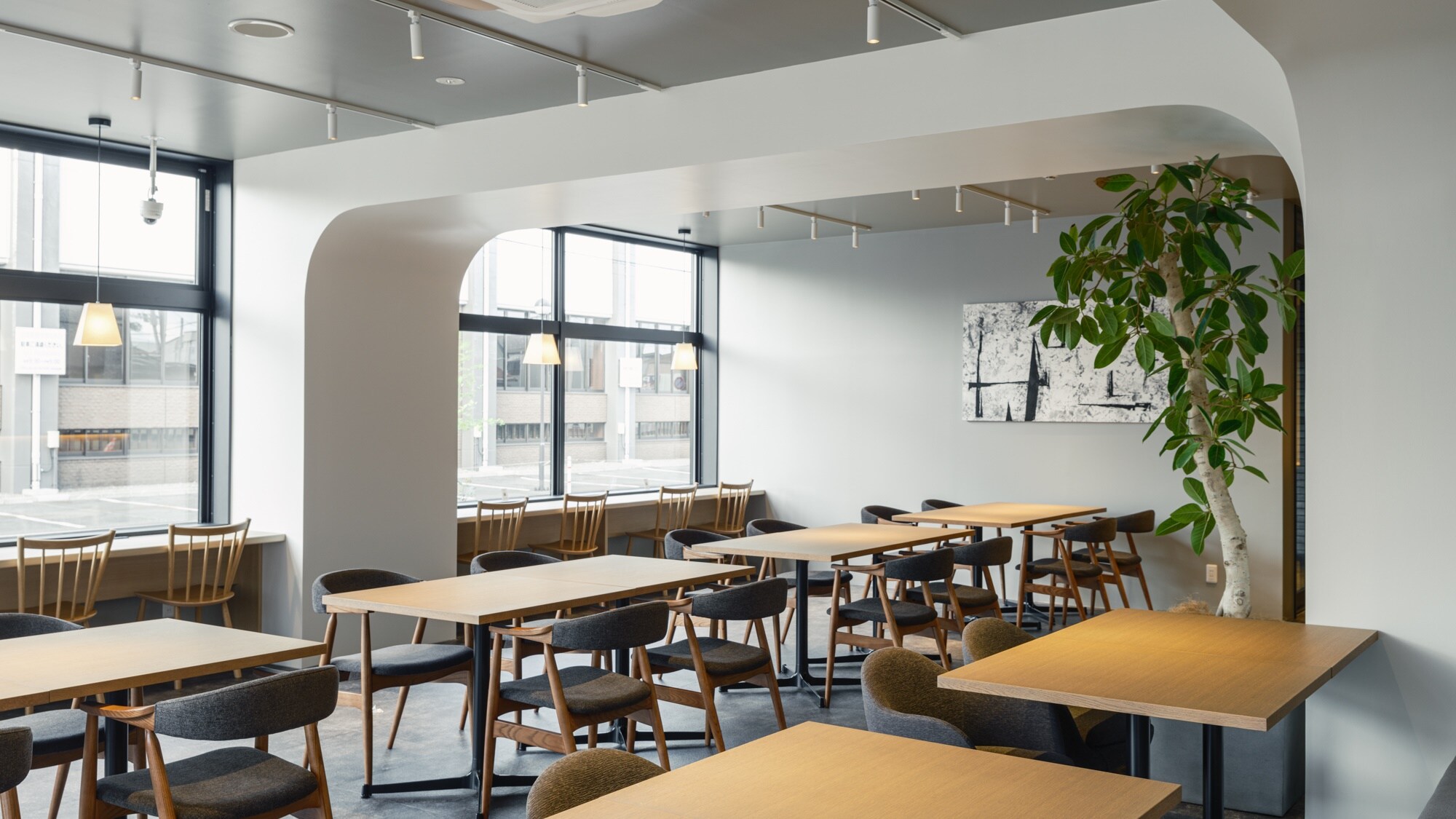 Lobby x lounge x coworking space x breakfast venue