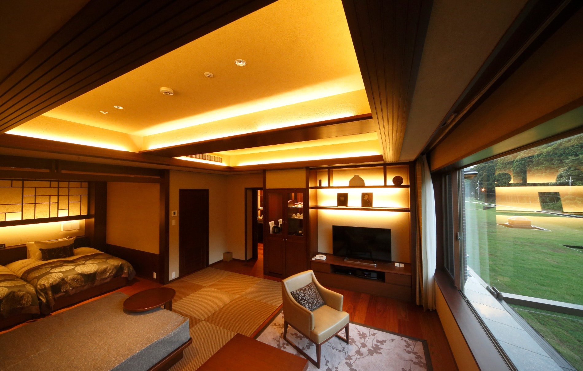 [With open-air bath] Example of a Junior Suite