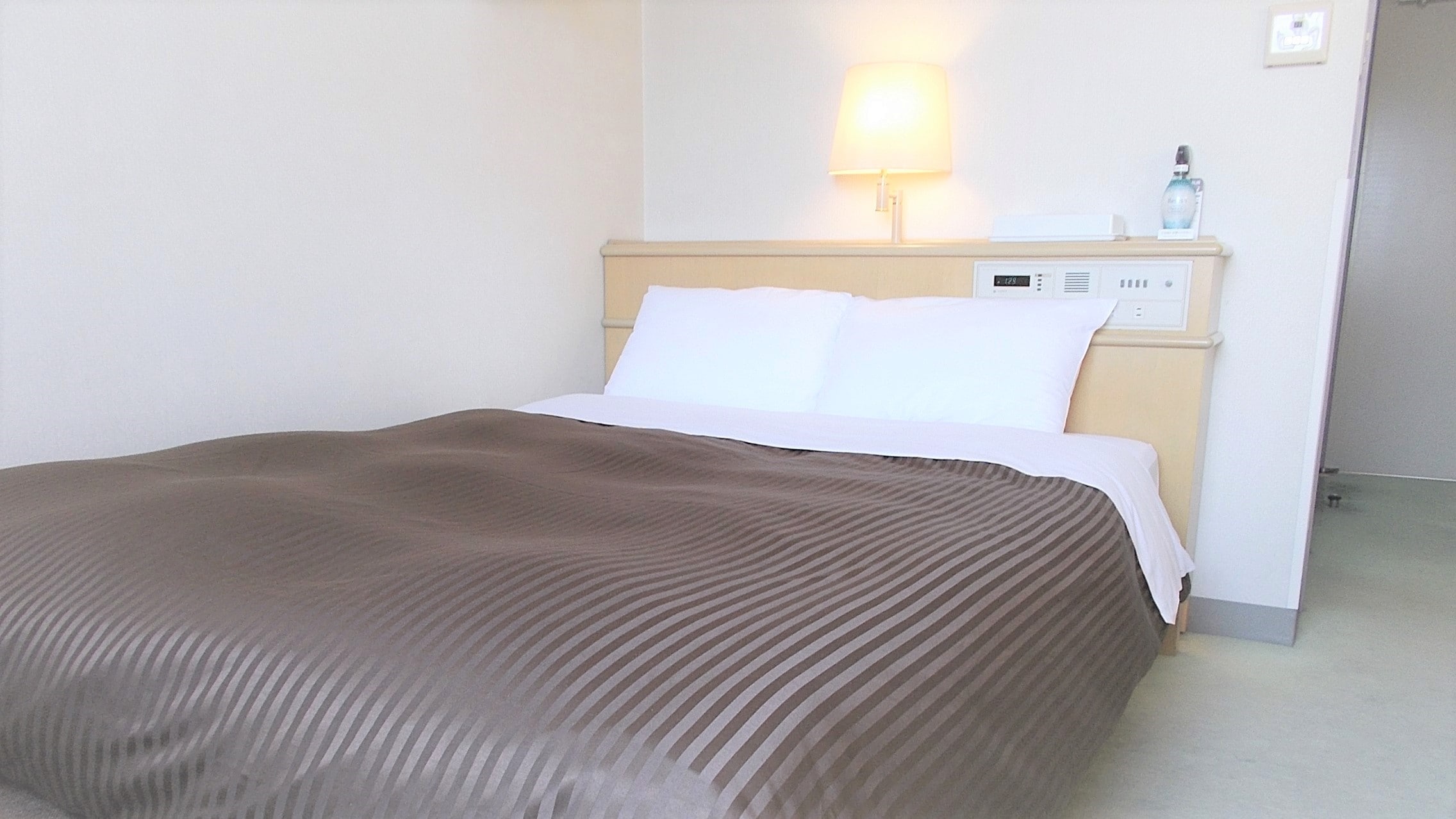 semi double room