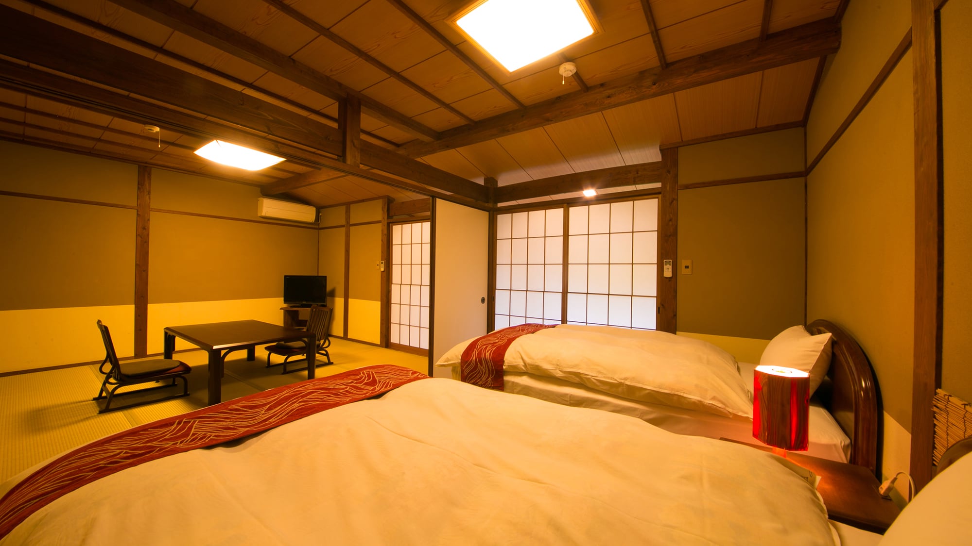 [Standard room] 8 tatami mats + 6 tatami mats-bed type-