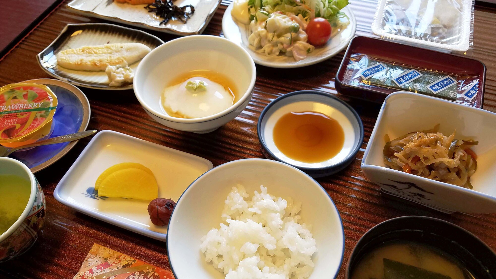 ・ [Breakfast example] We will prepare a daily Japanese meal.