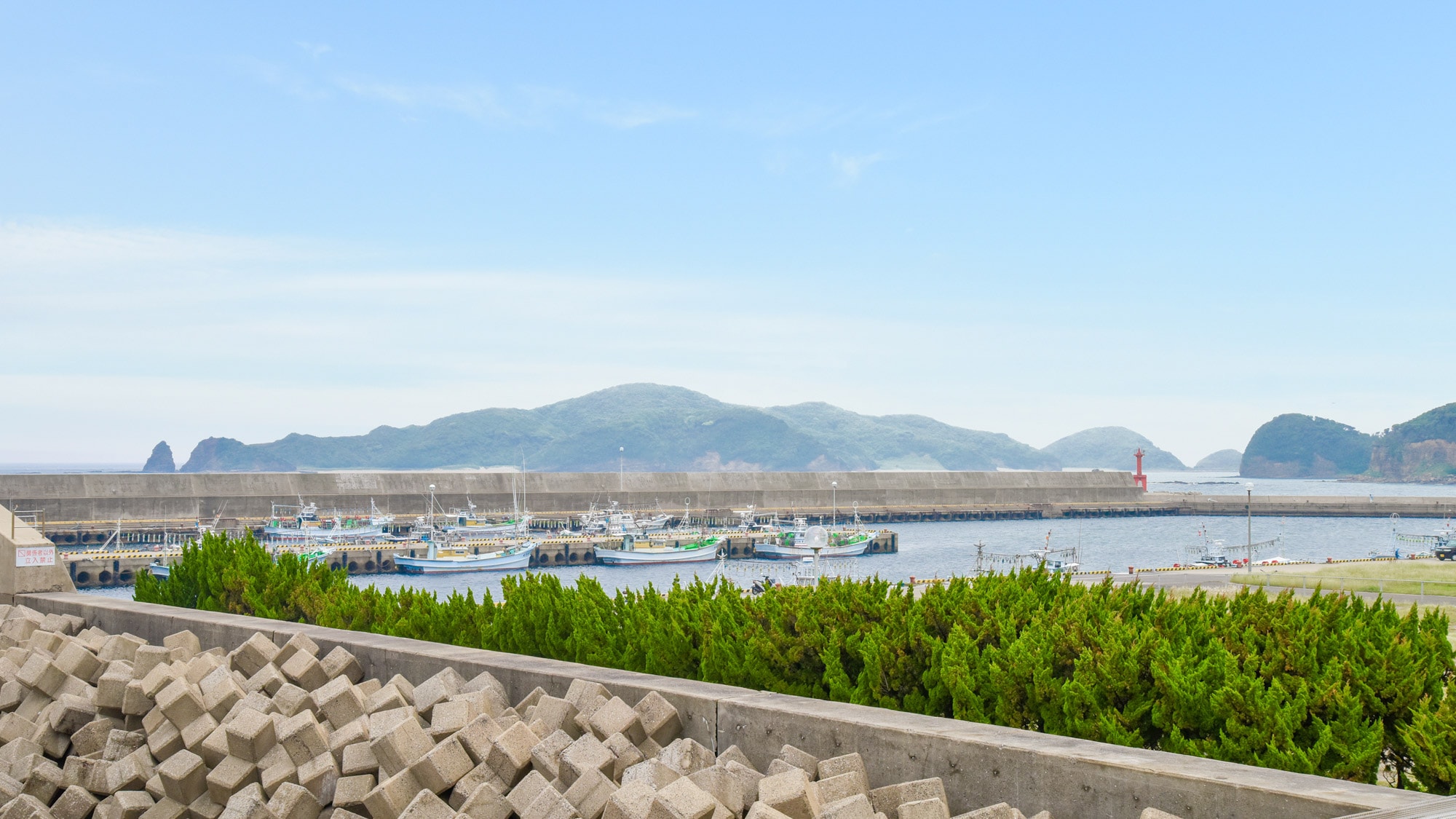 * [Example of view] Katsumoto Port seen from the room