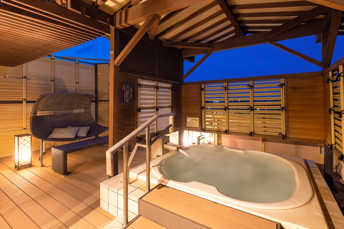 [Deluxe] Tensho-no-Yakata Suite with Open-Air Hot Spring Bath (Room 366)