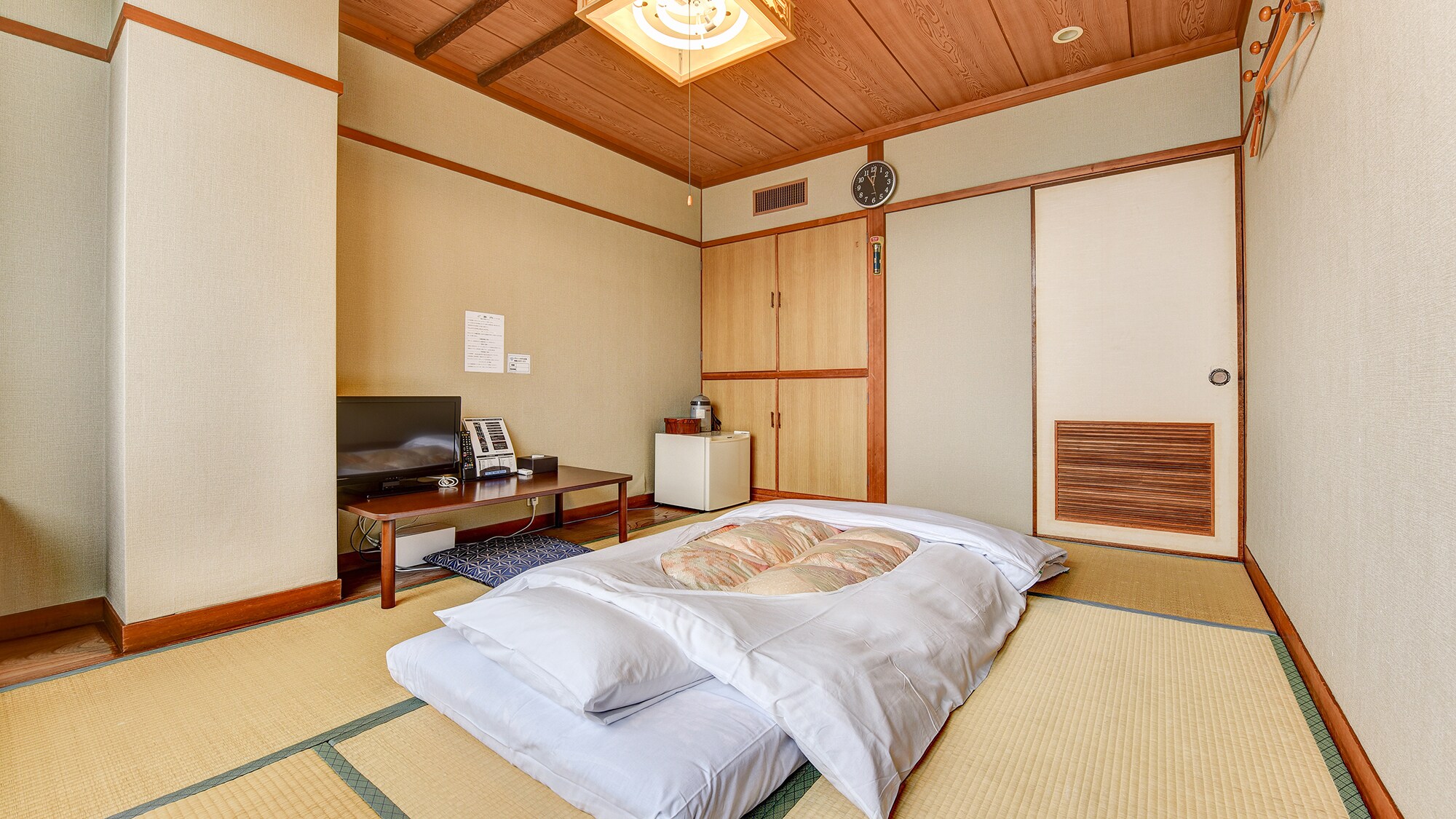 *[Guest Room] Japanese-style room