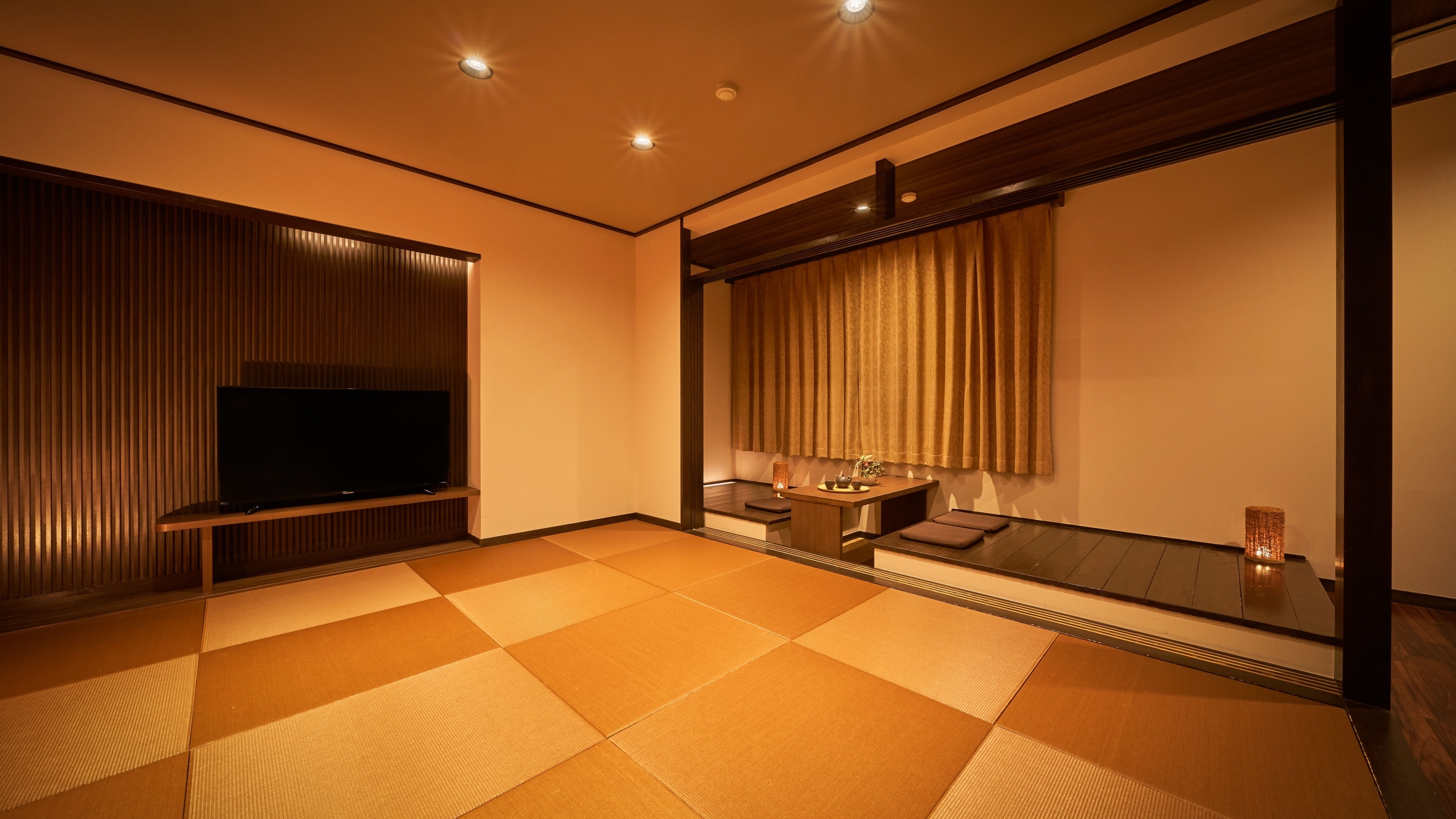Standard Japanese-style room *An example of a guest room