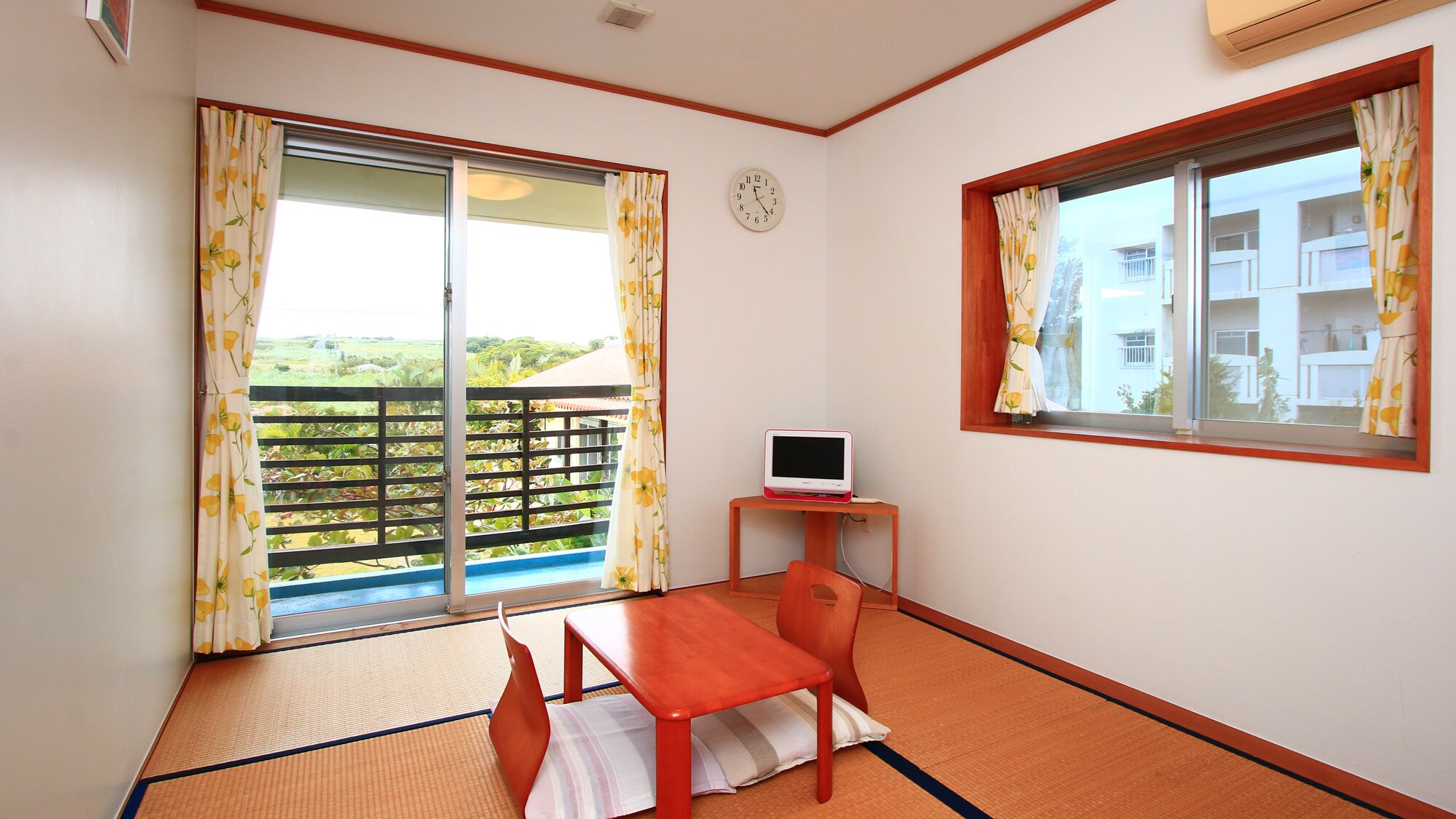 Arara (Japanese-style room, 6 tatami mats)