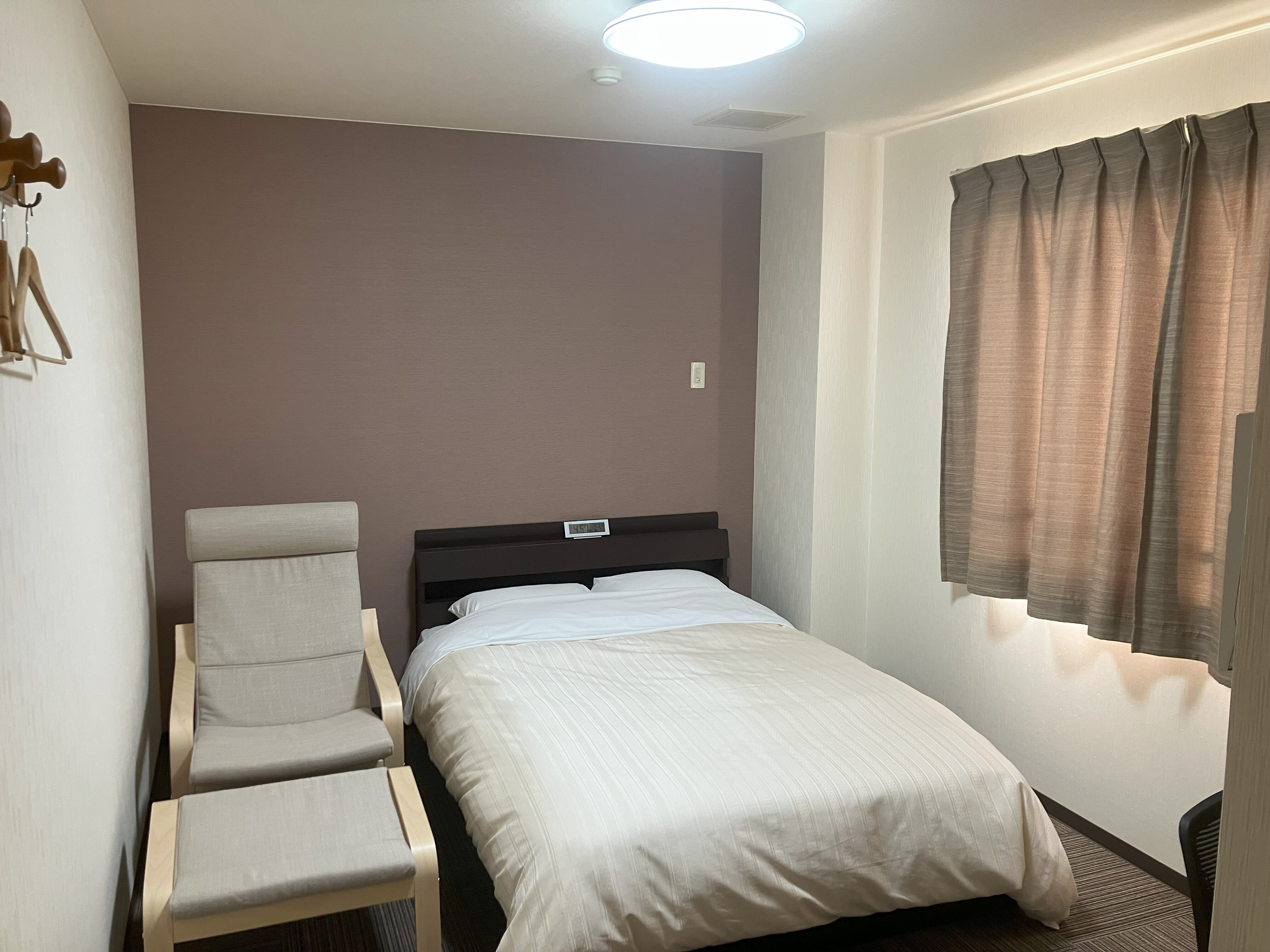 [402] Merokok Ganda ①