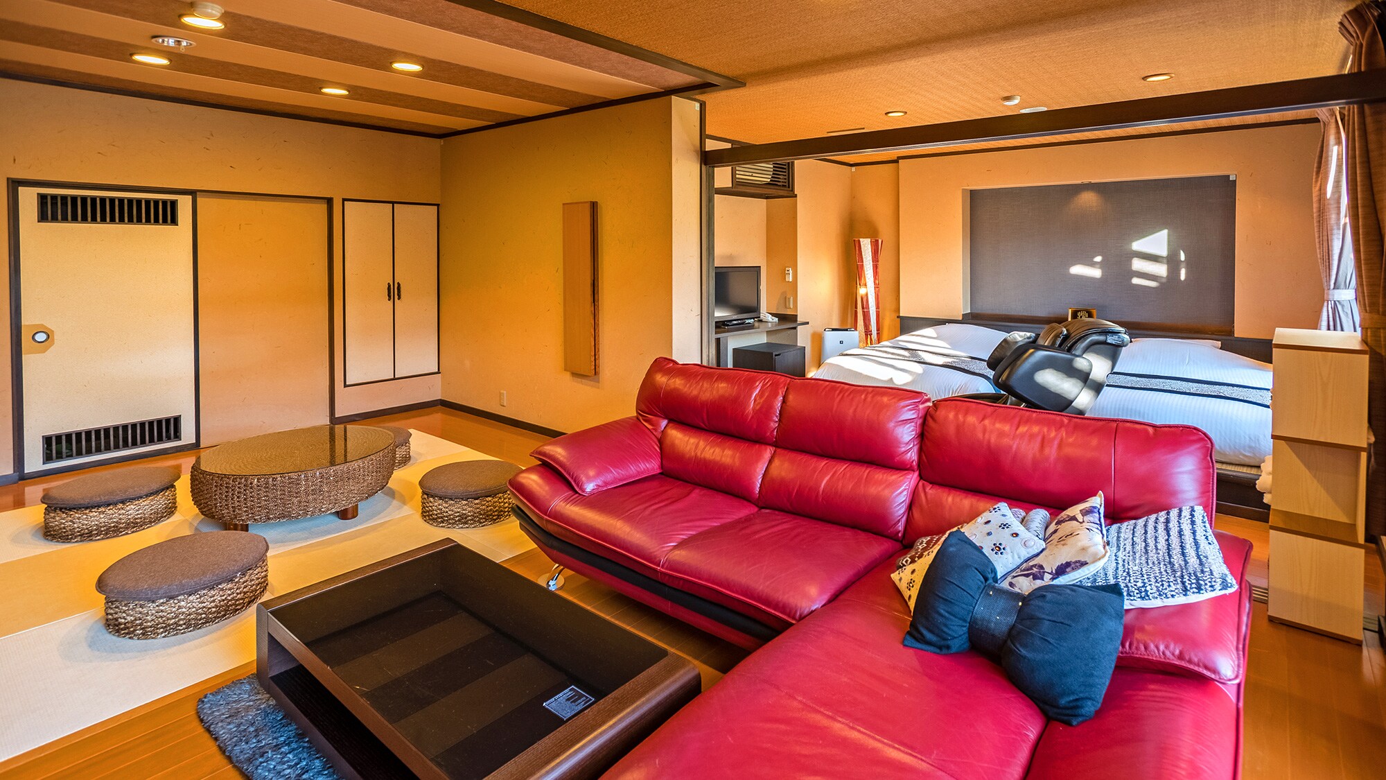 [Room with open-air bath, E-type Japanese-Western room premium, non-smoking]