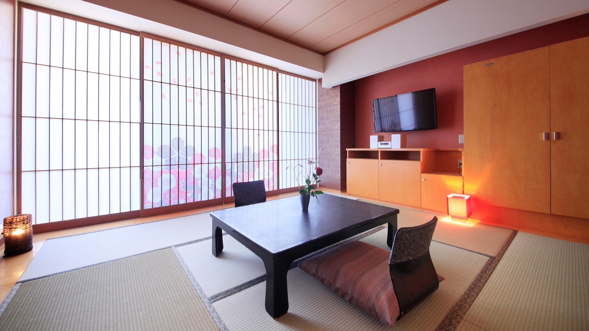 [8-tatami Japanese-style room] (example)