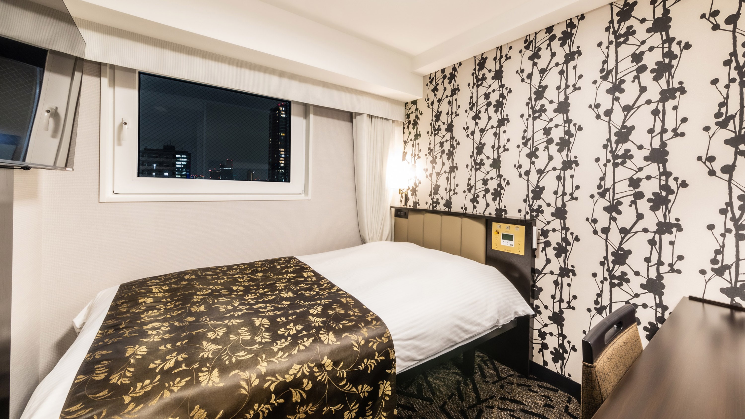 Kamar Standar 1 Tempat Tidur untuk 2 Orang Semua Kamar Bebas-Rokok (Tempat Tidur 11m² / 142cm)