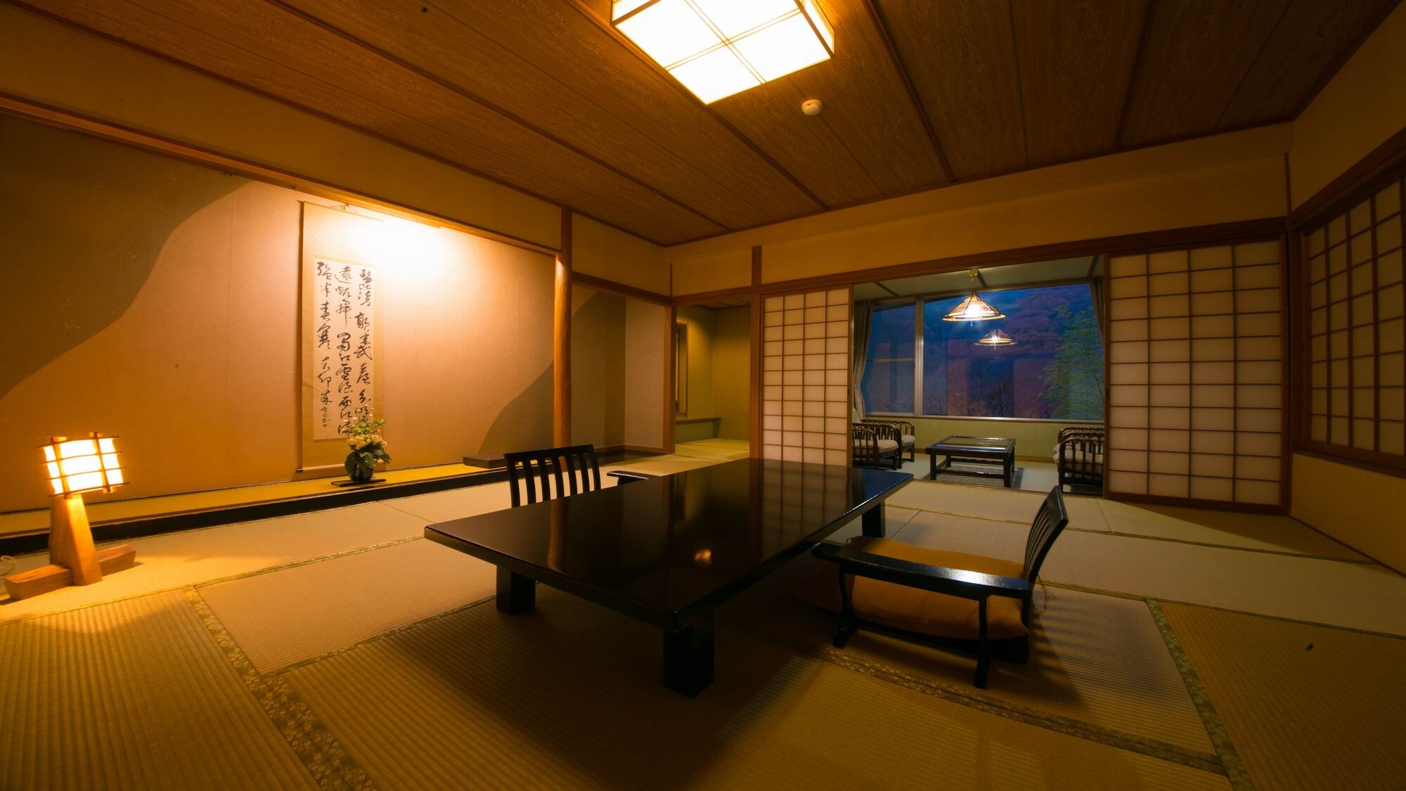 ■Guest rooms with open-air baths with natural hot spring water (5th and 6th floors)