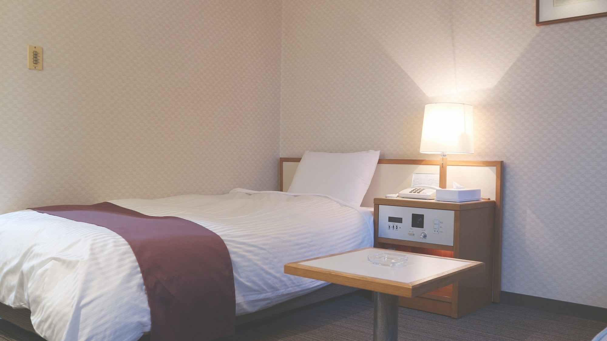 *[Smoking Single Room] The size is 17.5 square meters! It is the largest room size among hotels in Izumo city!