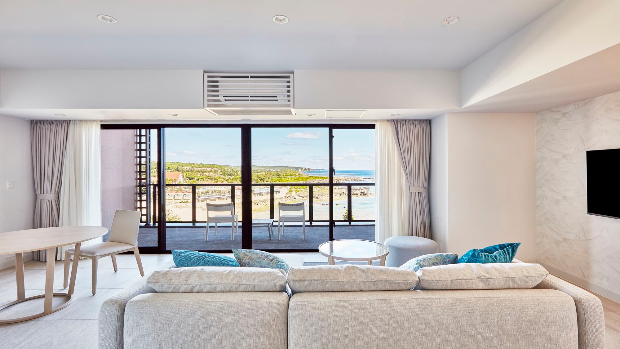 [Deluxe Suite (56 square meters/2nd-4th floors) <Ocean View>]