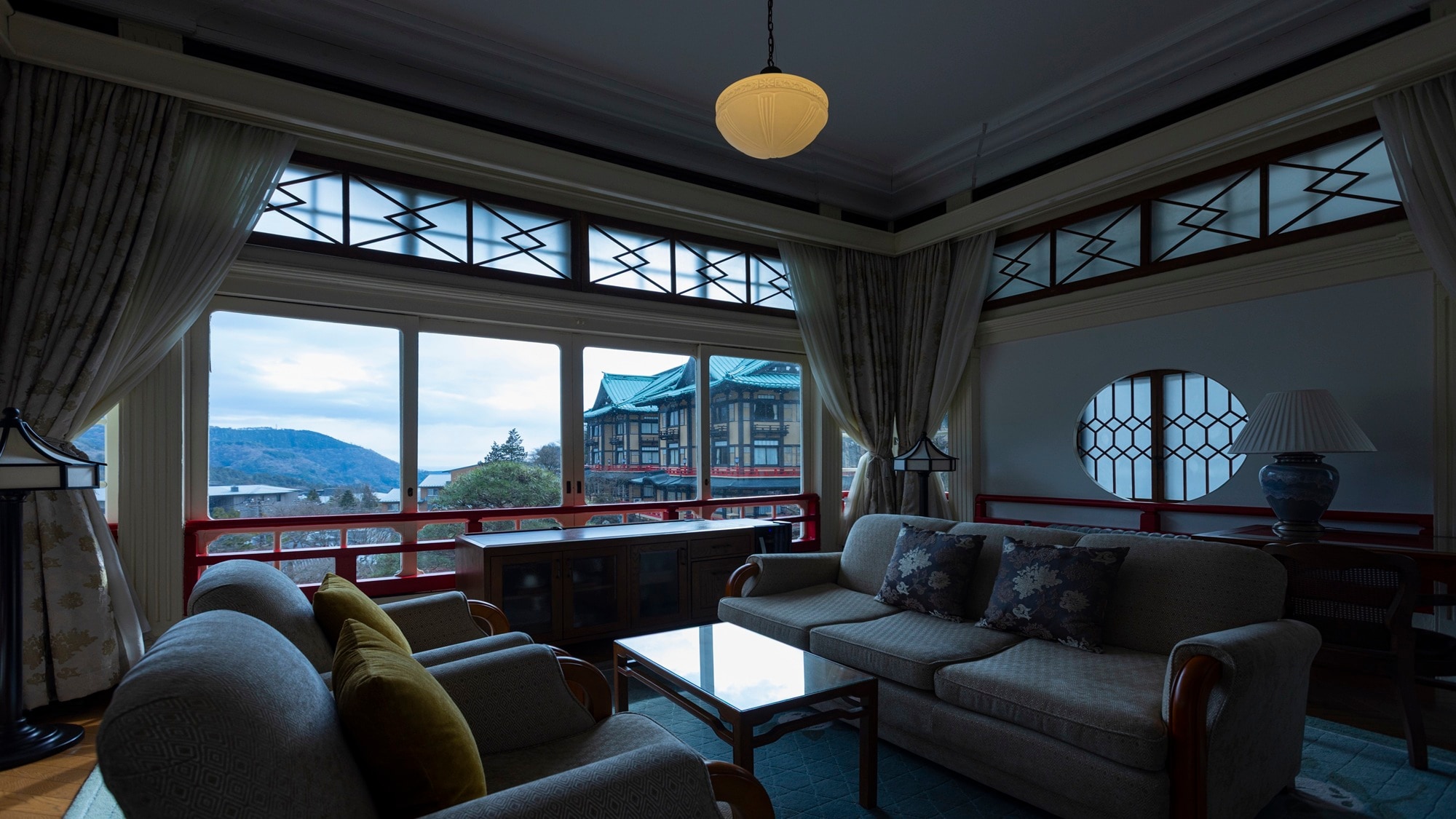 Main Building: Historic Junior Suite