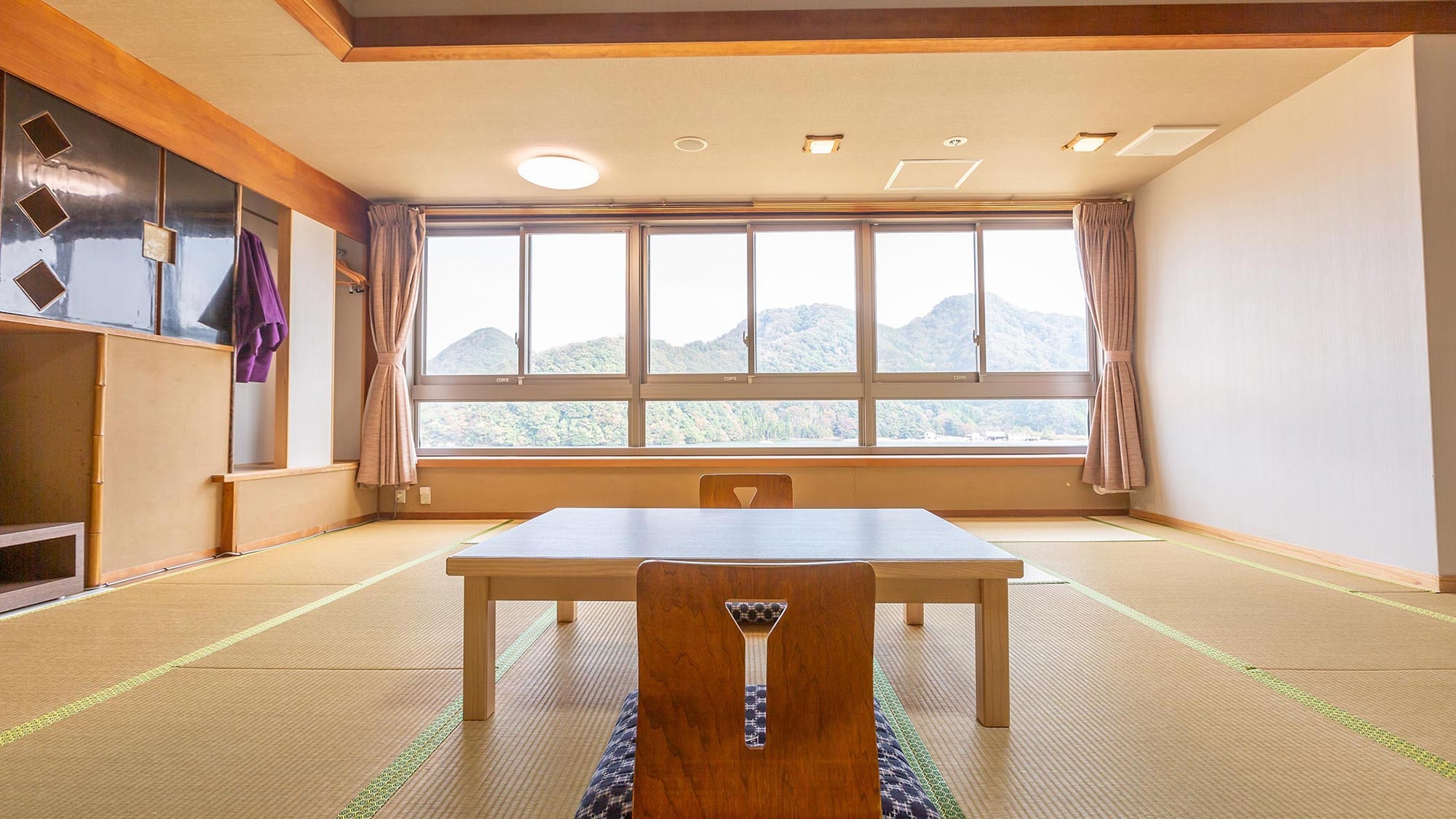  We also have rooms that can accommodate up to 12 people, so 3 generations of trips and group trips are also available ♪