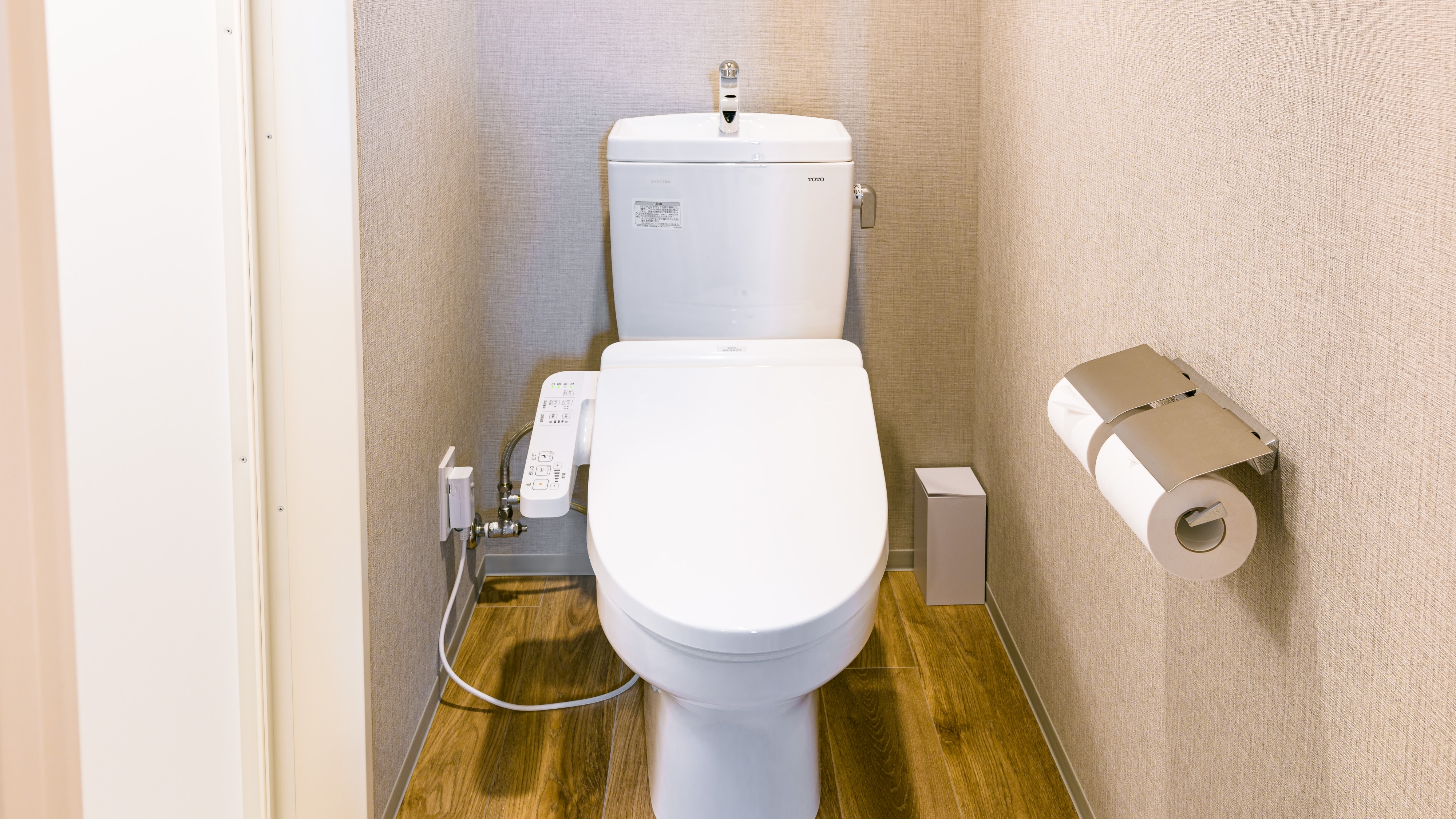 toilet
