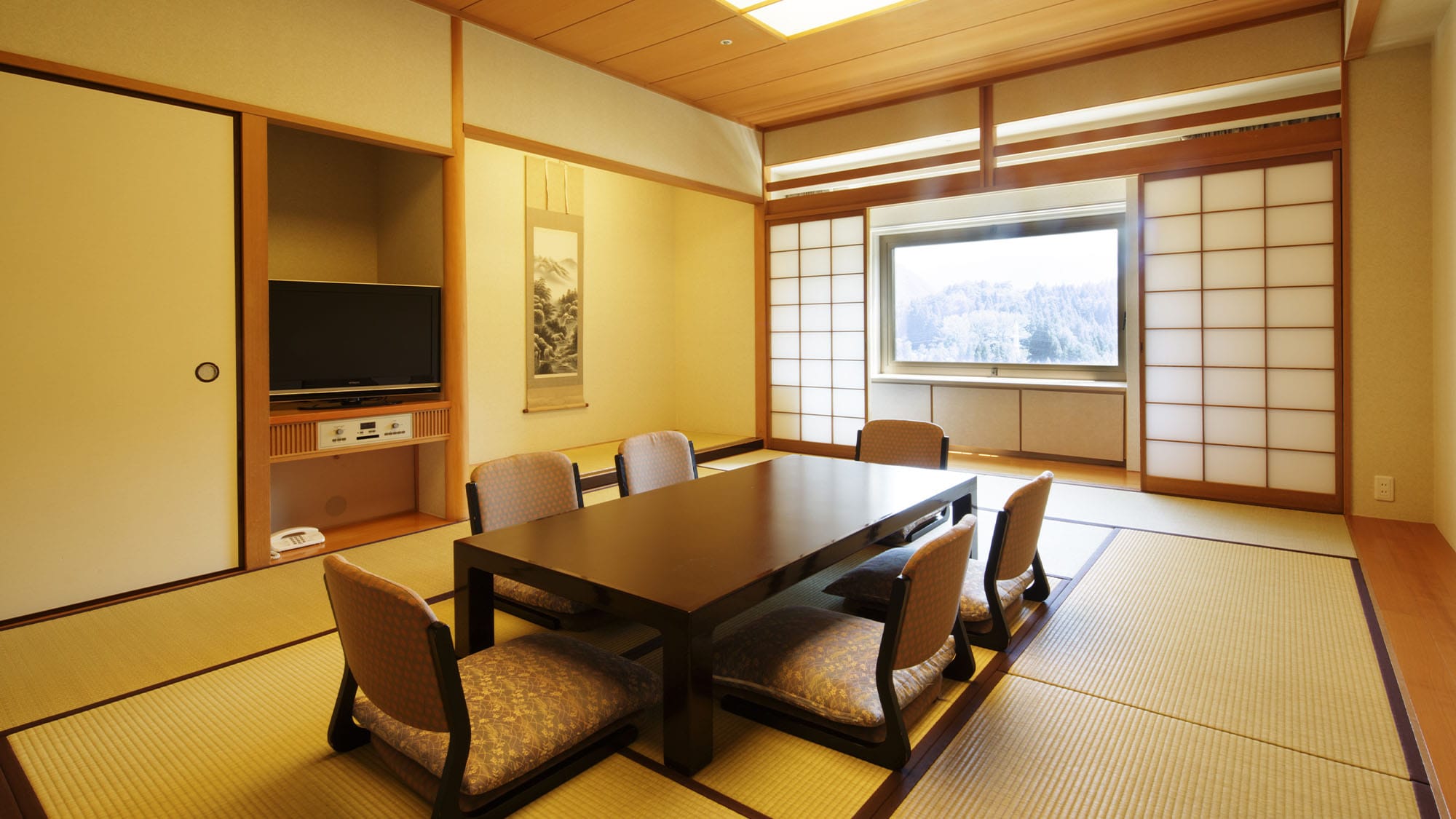 Japanese-style room 12 tatami mats