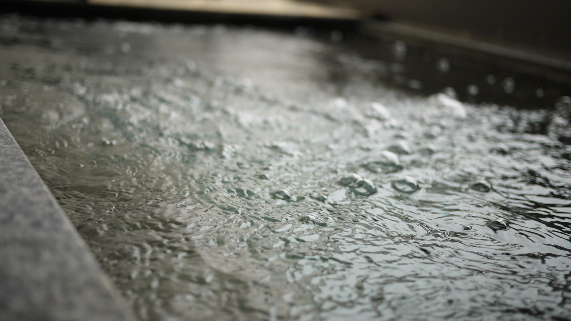 *Jet bath
