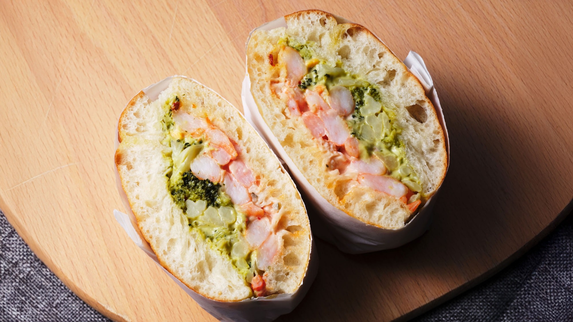 Breakfast | Shrimp & Avocado Sandwich (with soup, salad, and drink) *Image