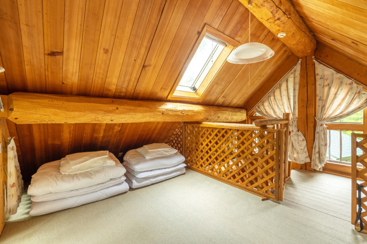小屋 C