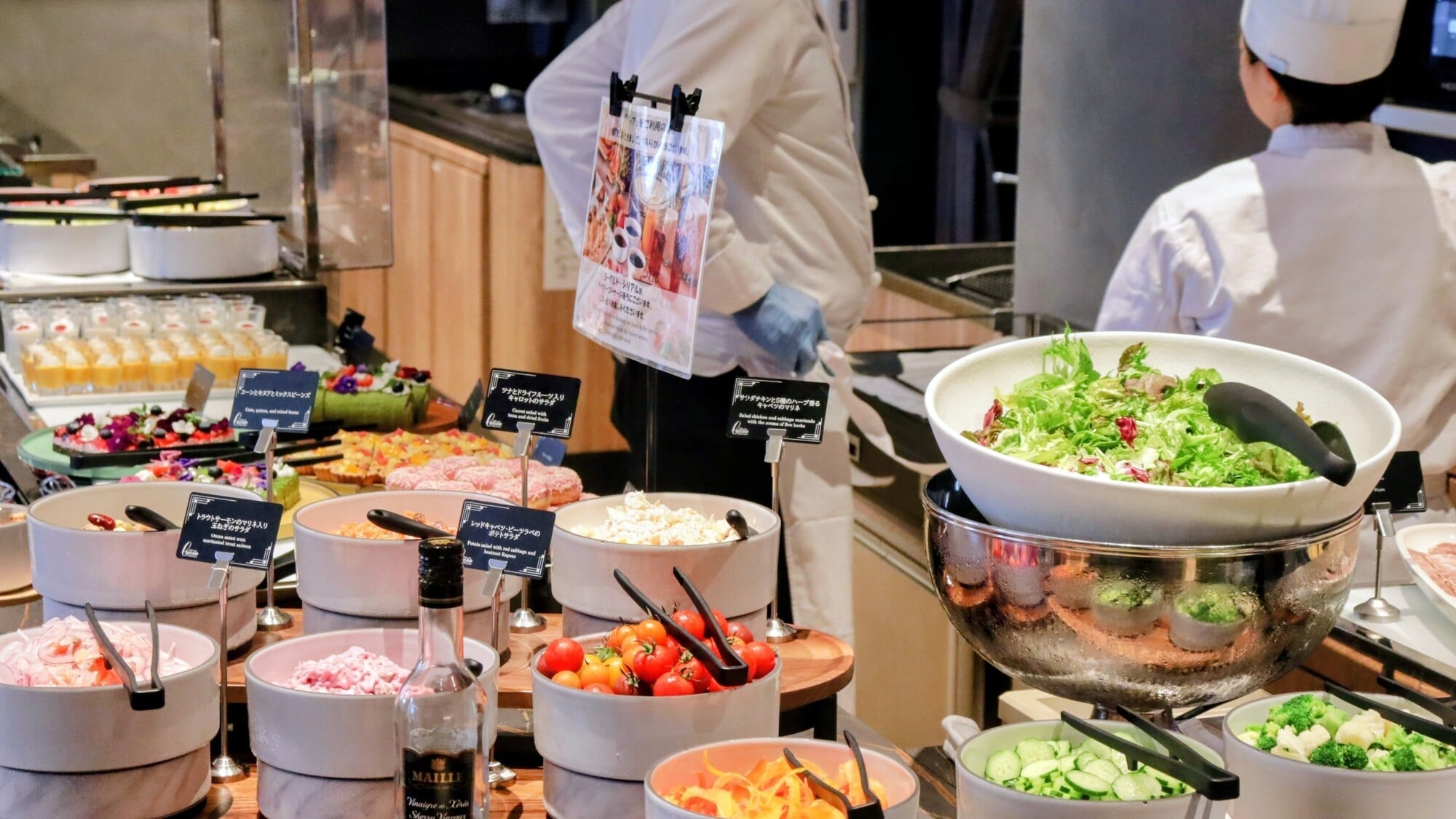 Breakfast buffet image