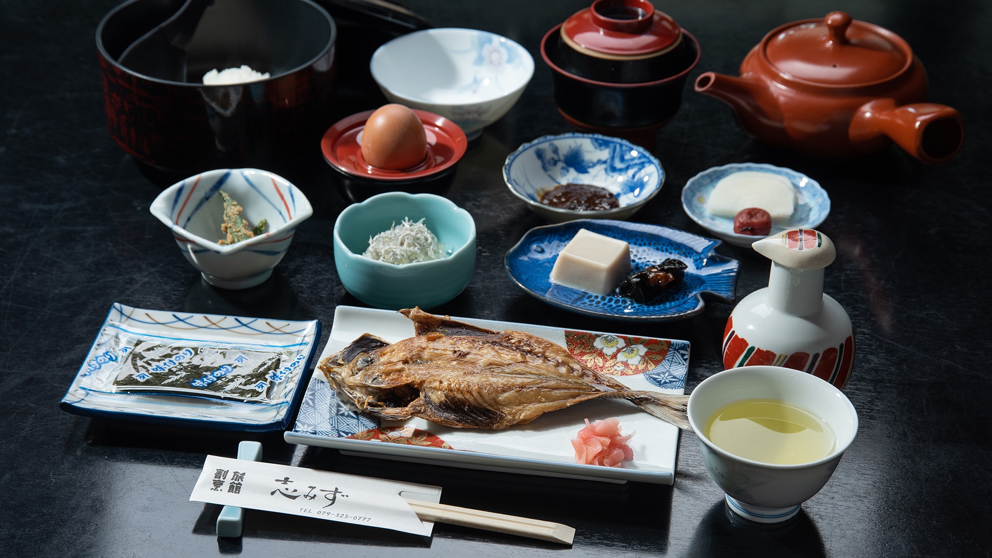 * 岛宿早餐