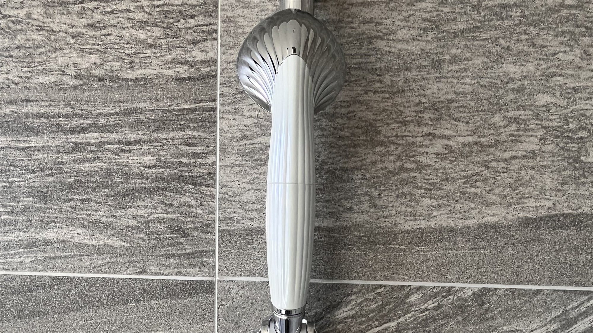 [Premium King/Premium Twin] Introducing a "ReFa" shower head that has been carefully considered for sensitive skin.