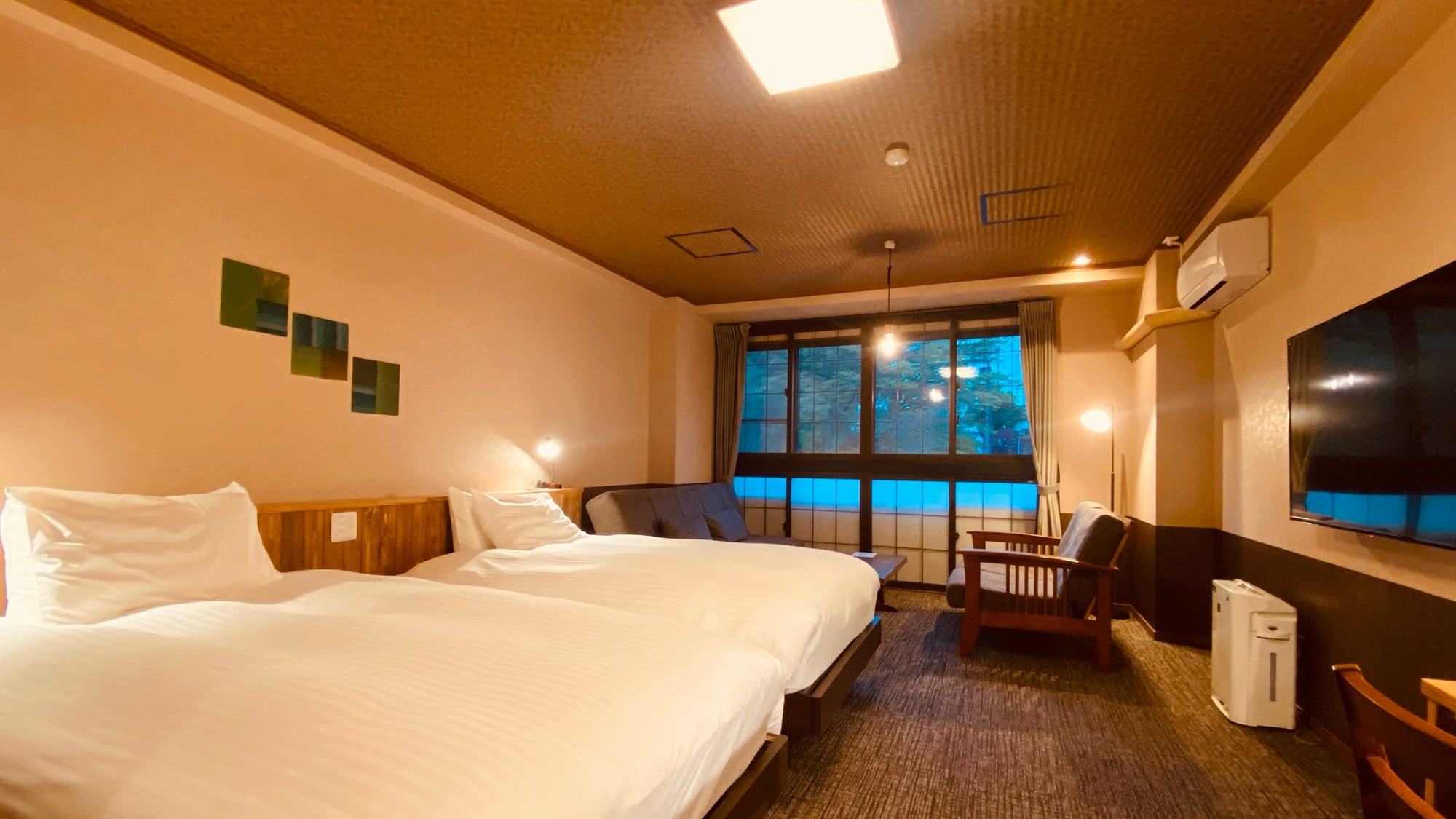 [Annex/wide twin/with shower] Riverside twin 30 square meters