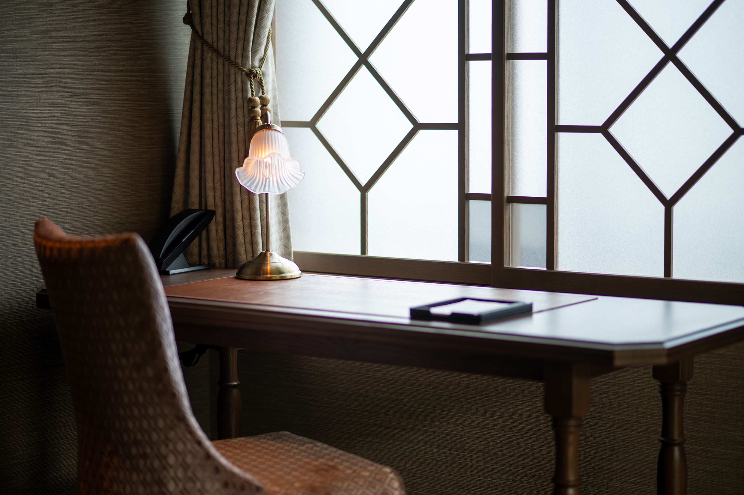 River View YUKAWA Suite Desk