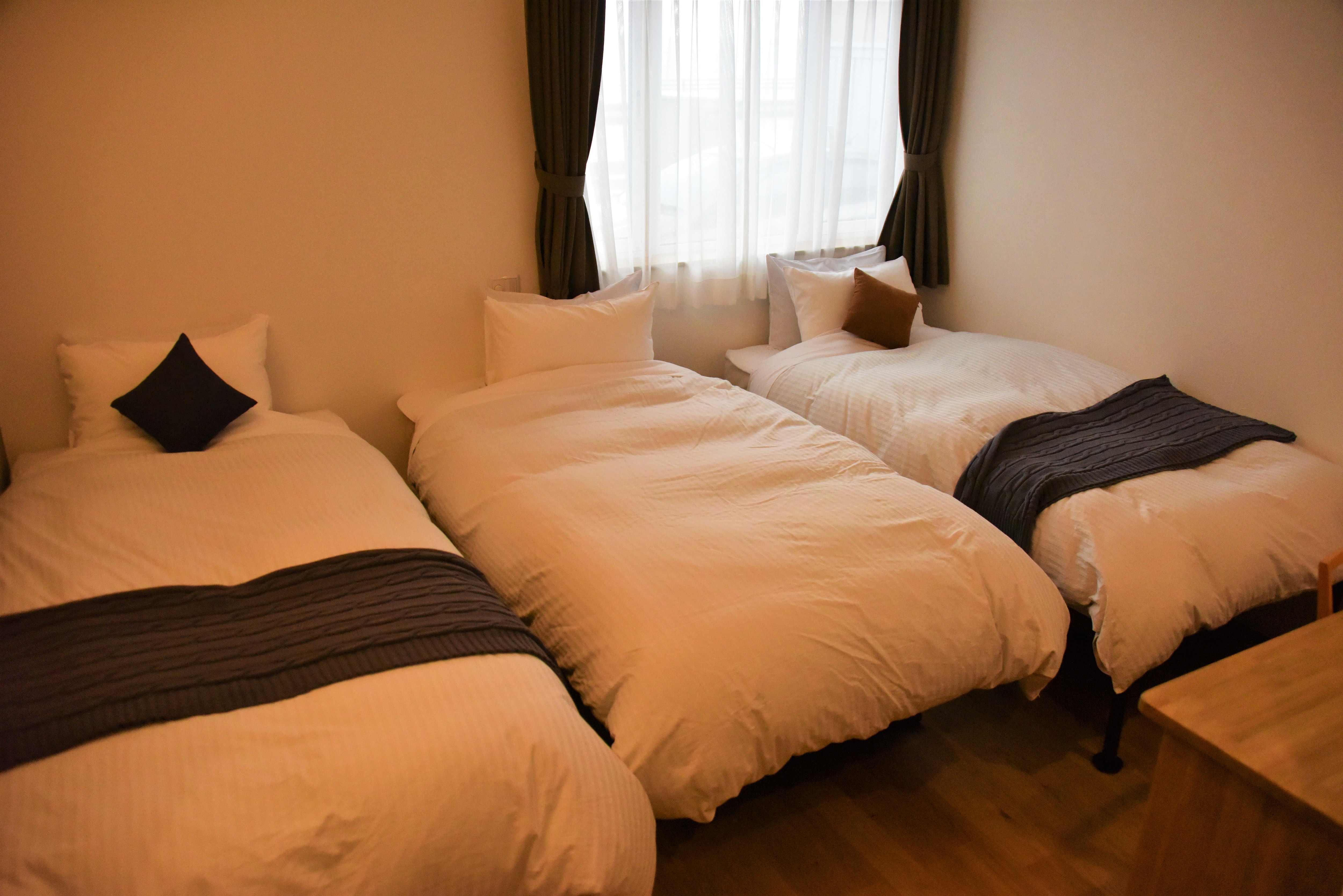 Triple room