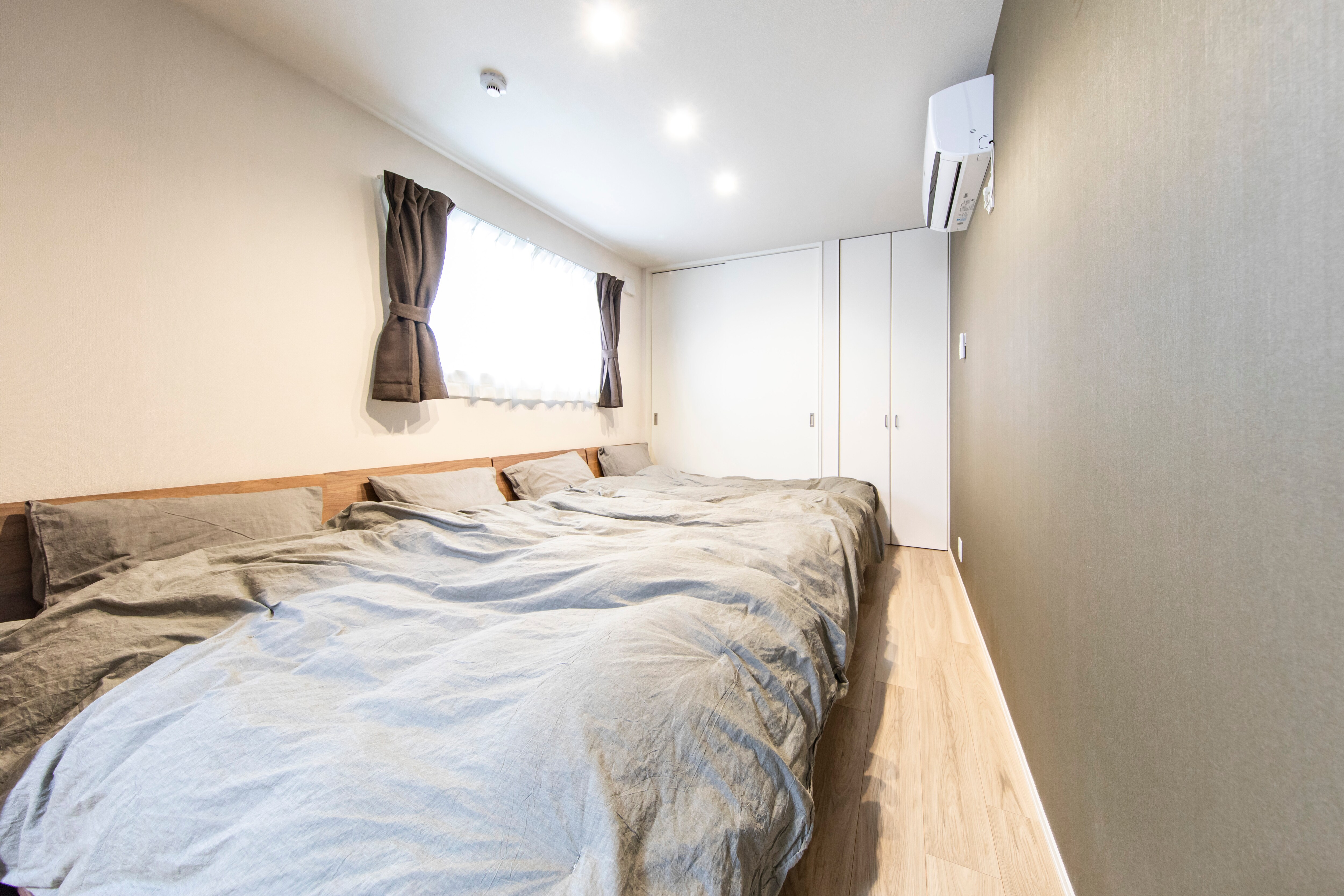 201 bedrooms