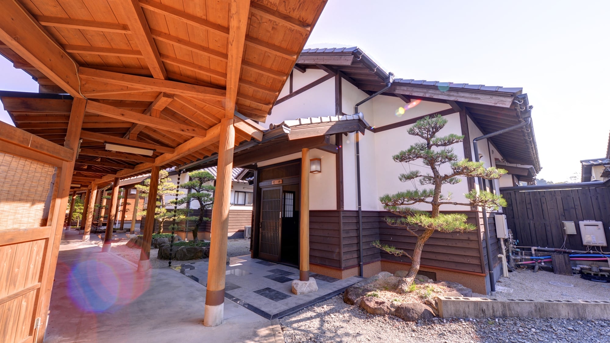 *Japanese-style room with open-air bath (detached)
